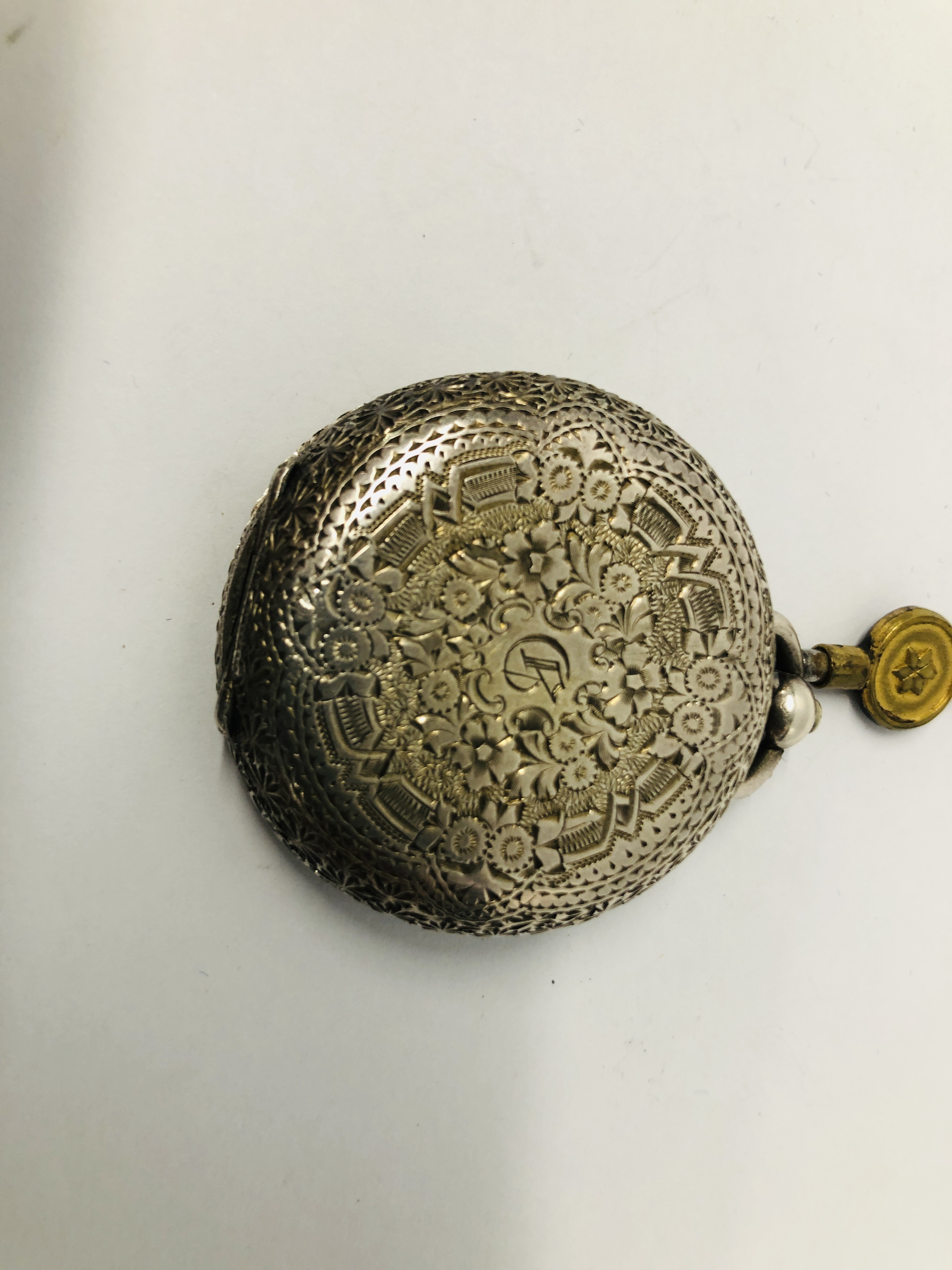 VINTAGE ORNATE SILVER POCKET WATCH MARKED "LA FIDELE", ENAMELLED DIAL AND WINDER / KEY. - Image 7 of 9