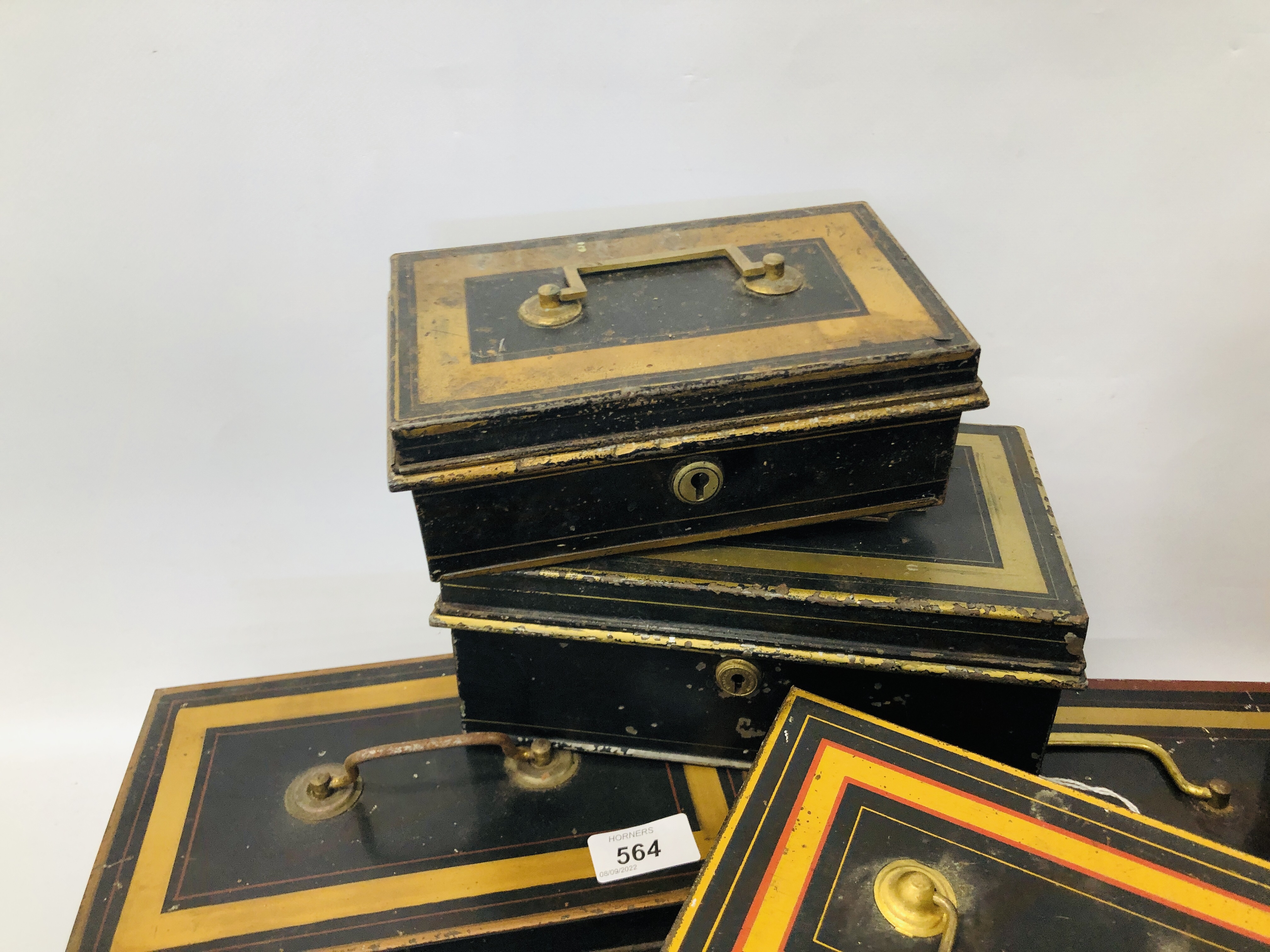 7 JACKSONS OF PICCADILLY TEA TINS ALONG WITH 8 VINTAGE BLACK AND GOLD TONE CASH TINS - Image 5 of 6