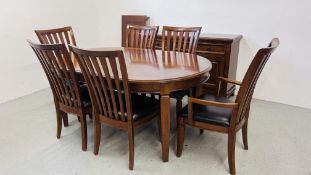 A REPRODUCTION CHERRYWOOD FINISH EXTENDING DINING TABLE AND SIX CHAIRS (4 SIDE,