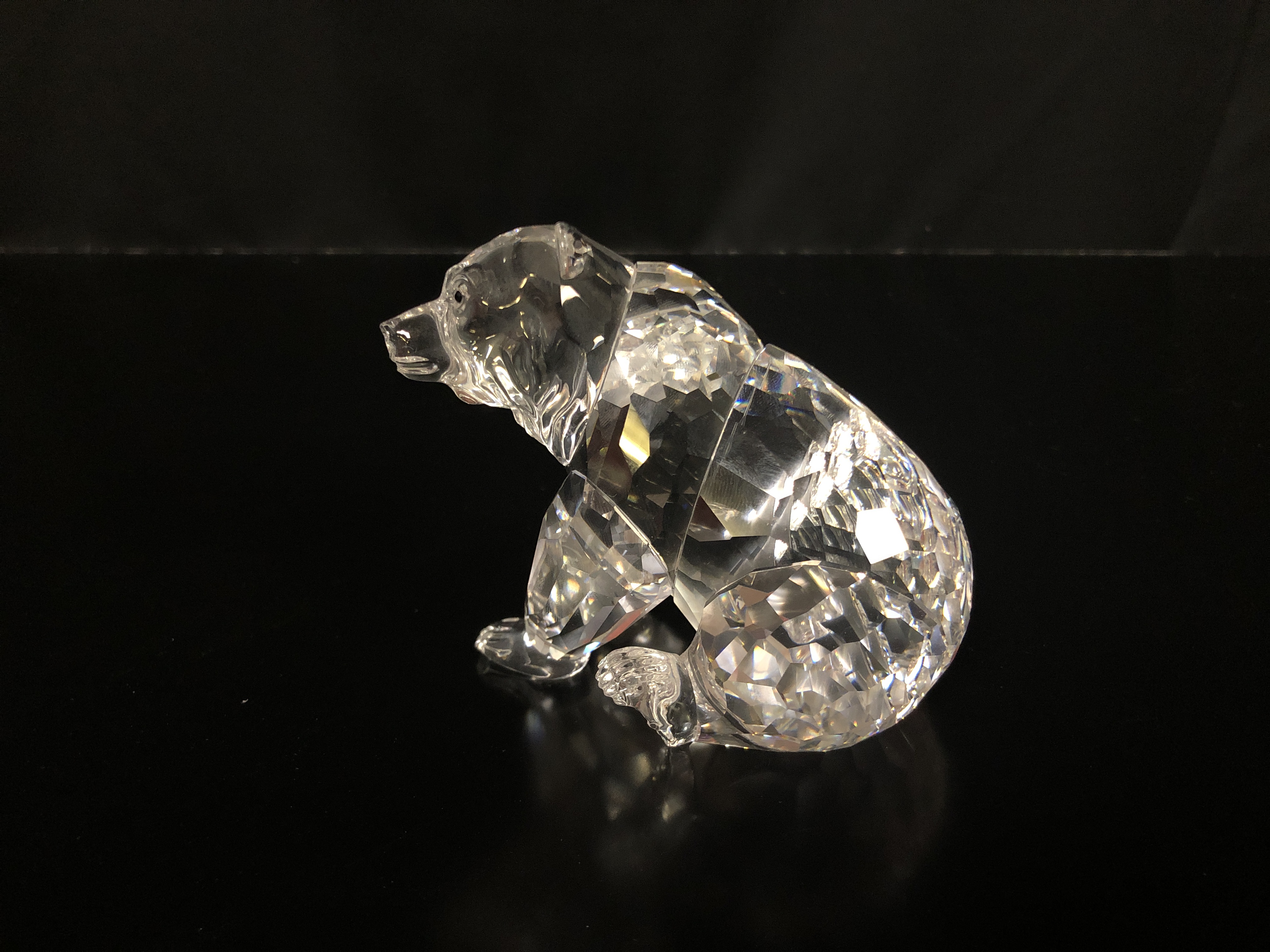 A BOXED SWAROVSKI SILVER CRYSTAL GRIZZLY BEAR.