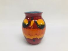 A POOLE POTTERY VOLCANO CLASSIC DESIGN VASE, H 21CM.