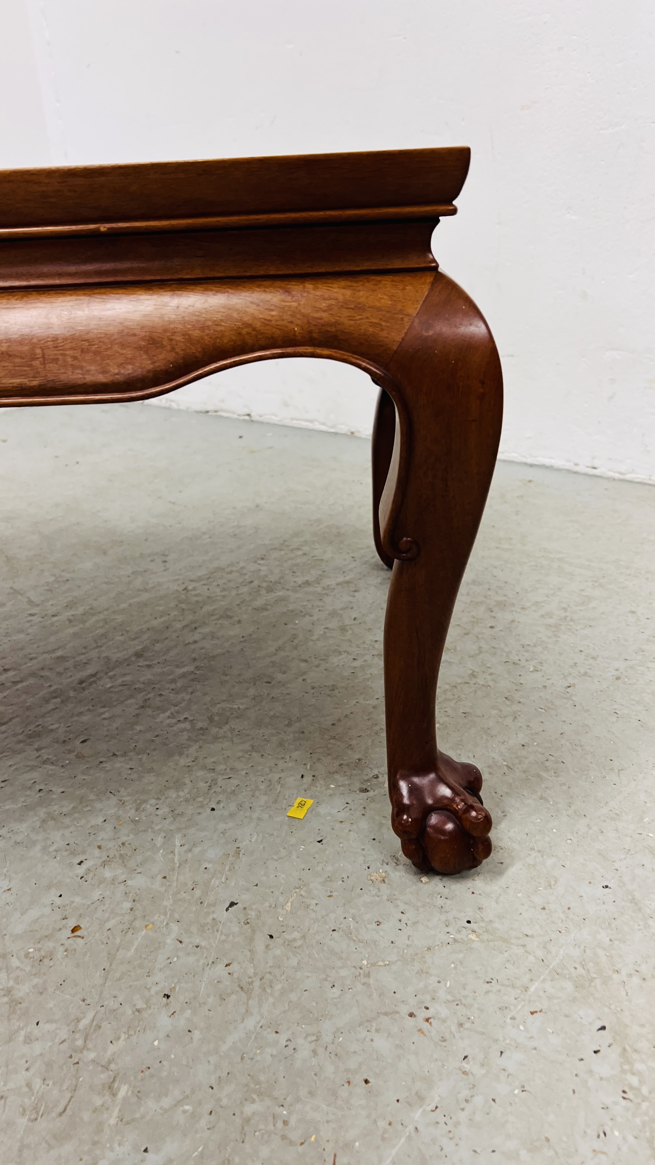 REPRODUCTION ORIENTAL HARDWOOD TABLE ON BALL AND CLAW FEET L 122CM, D 51CM, H 41CM. - Image 3 of 6