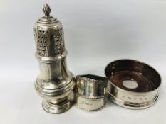 A SILVER WINE COASTER, A SILVER SUGAR SIFTER AND TWO SILVER NAPKIN RINGS.