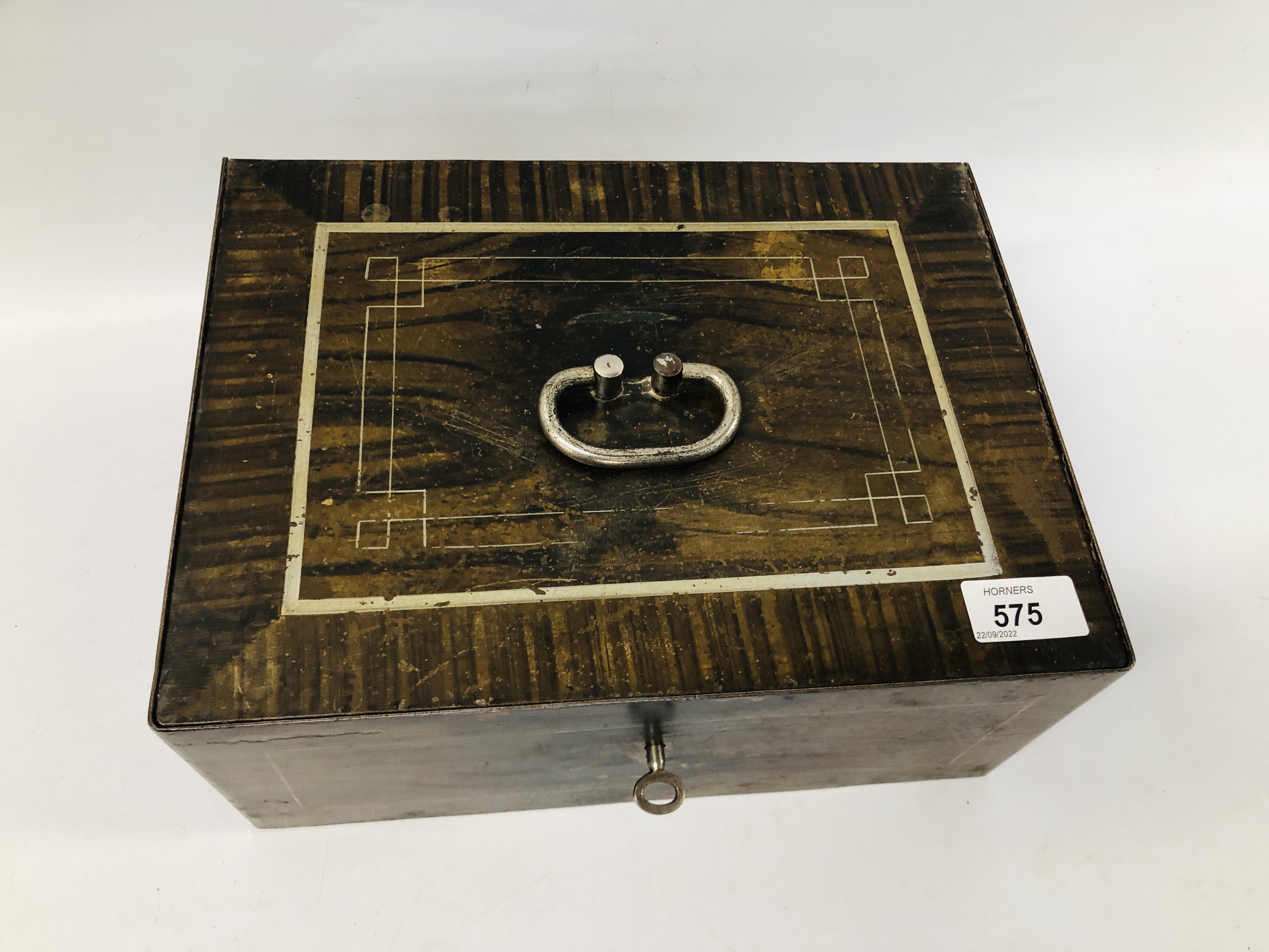 AN ANTIQUE METAL SAFE BOX COMPLETE WITH KEY WIDTH 30CM. DEPTH 23CM. HEIGHT 12CM. - Image 2 of 5
