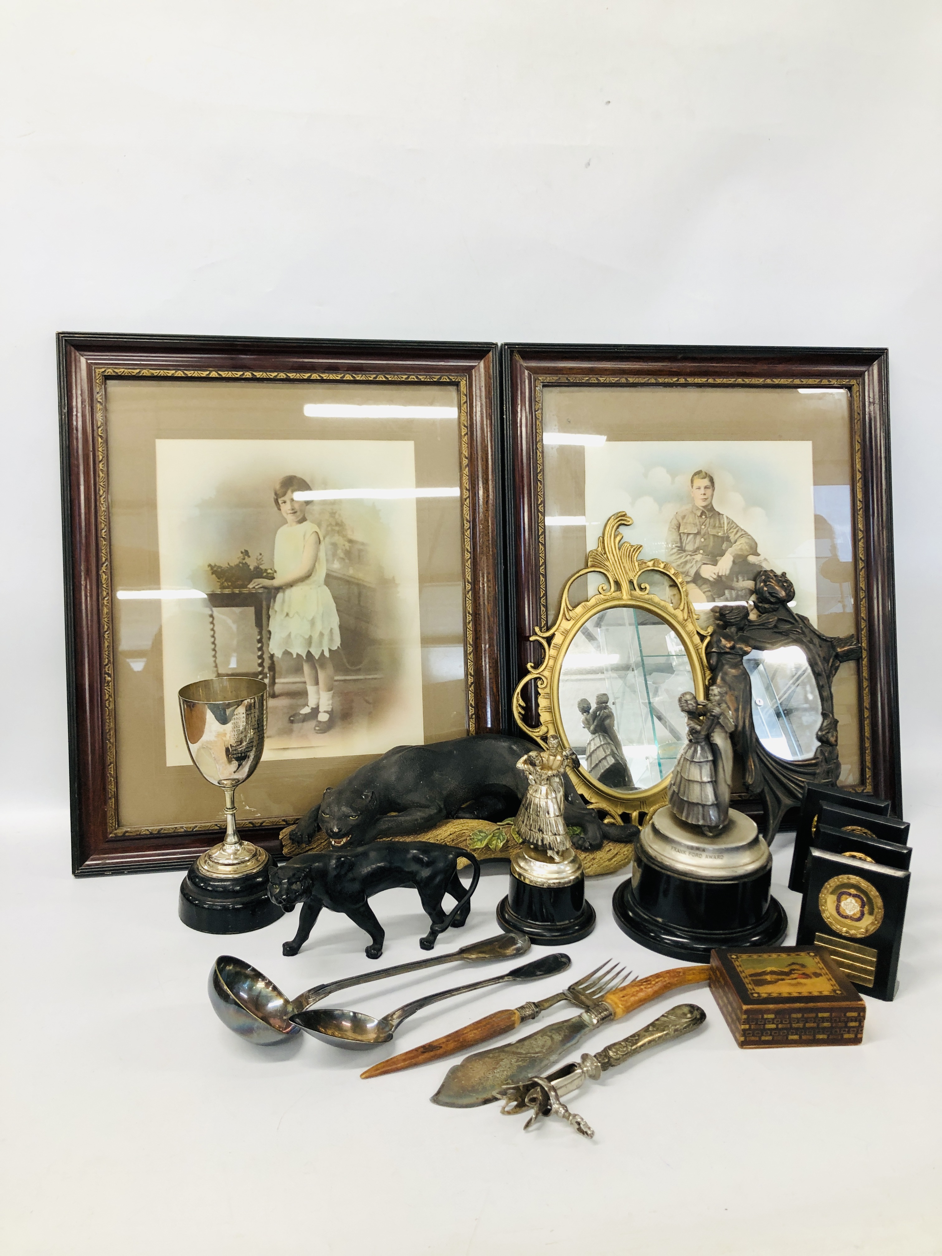 BOX OF ASSORTED COLLECTIBLES TO INCLUDE VARIOUS TROPHIES, HORN HANDLED SERVING CUTLERY,