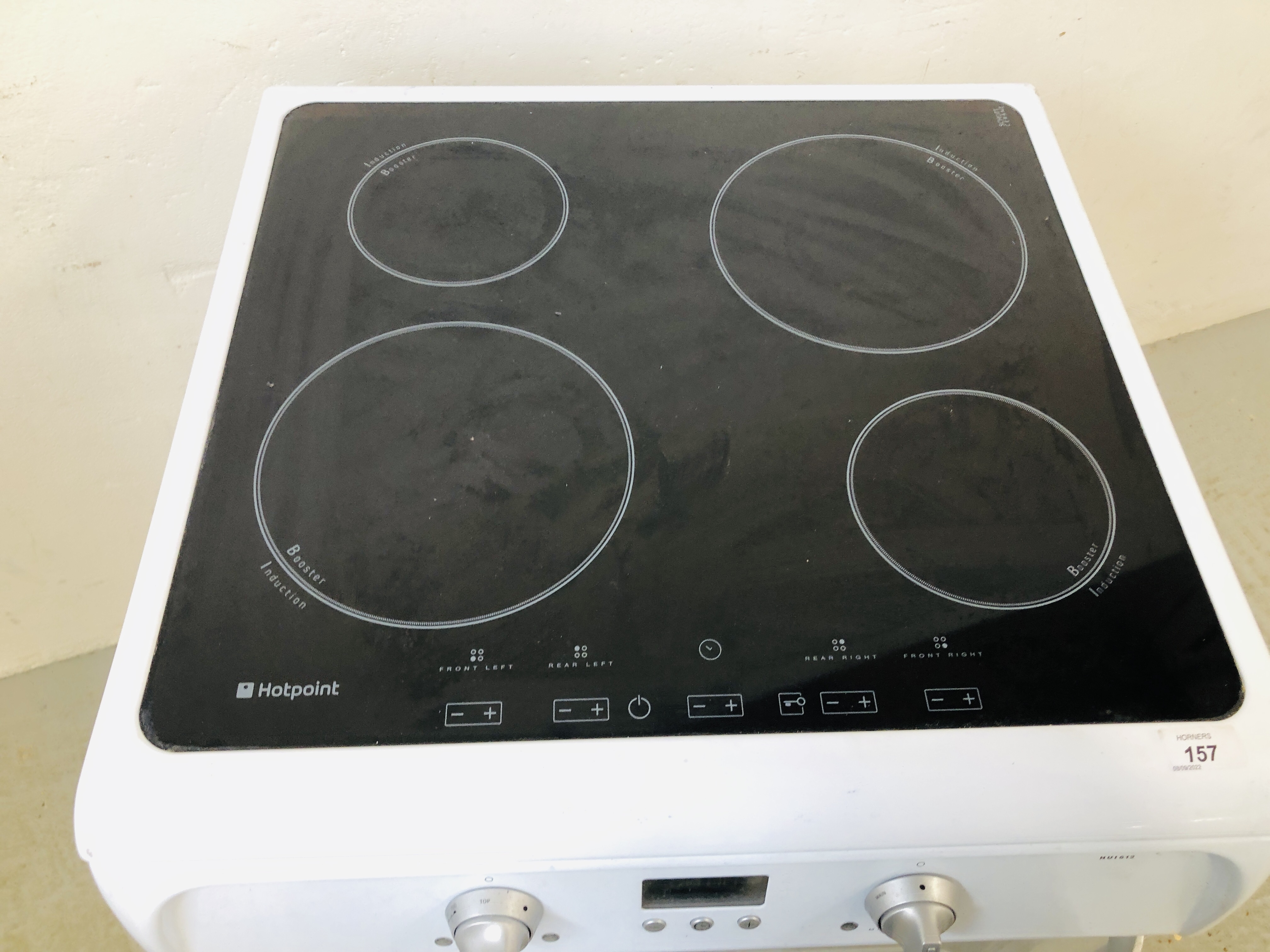 HOTPOINT ULTIMA ELECTRIC COOKER WITH INSTRUCTIONS - TRADE ONLY - SOLD AS SEEN. - Image 2 of 7