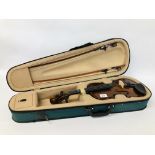 A HANS JOSEPH HAUER No. 314 VIOLIN IN FITTED TRAVEL CASE.