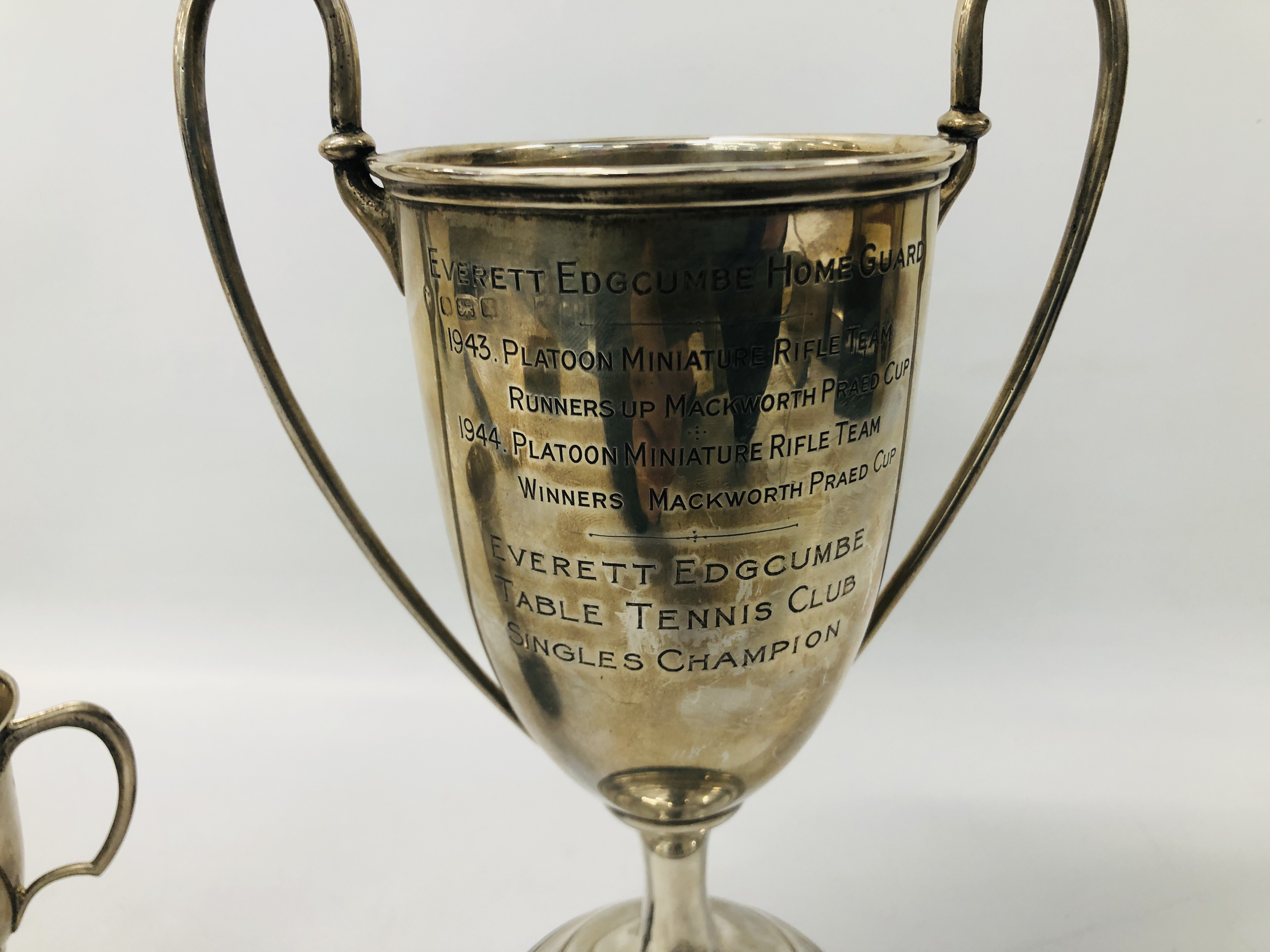 AN ANTIQUE TWO HANDLED SILVER PRESENTATION CUP BEARING INSCRIPTION RELATING TO THE PLATOON - Image 5 of 14