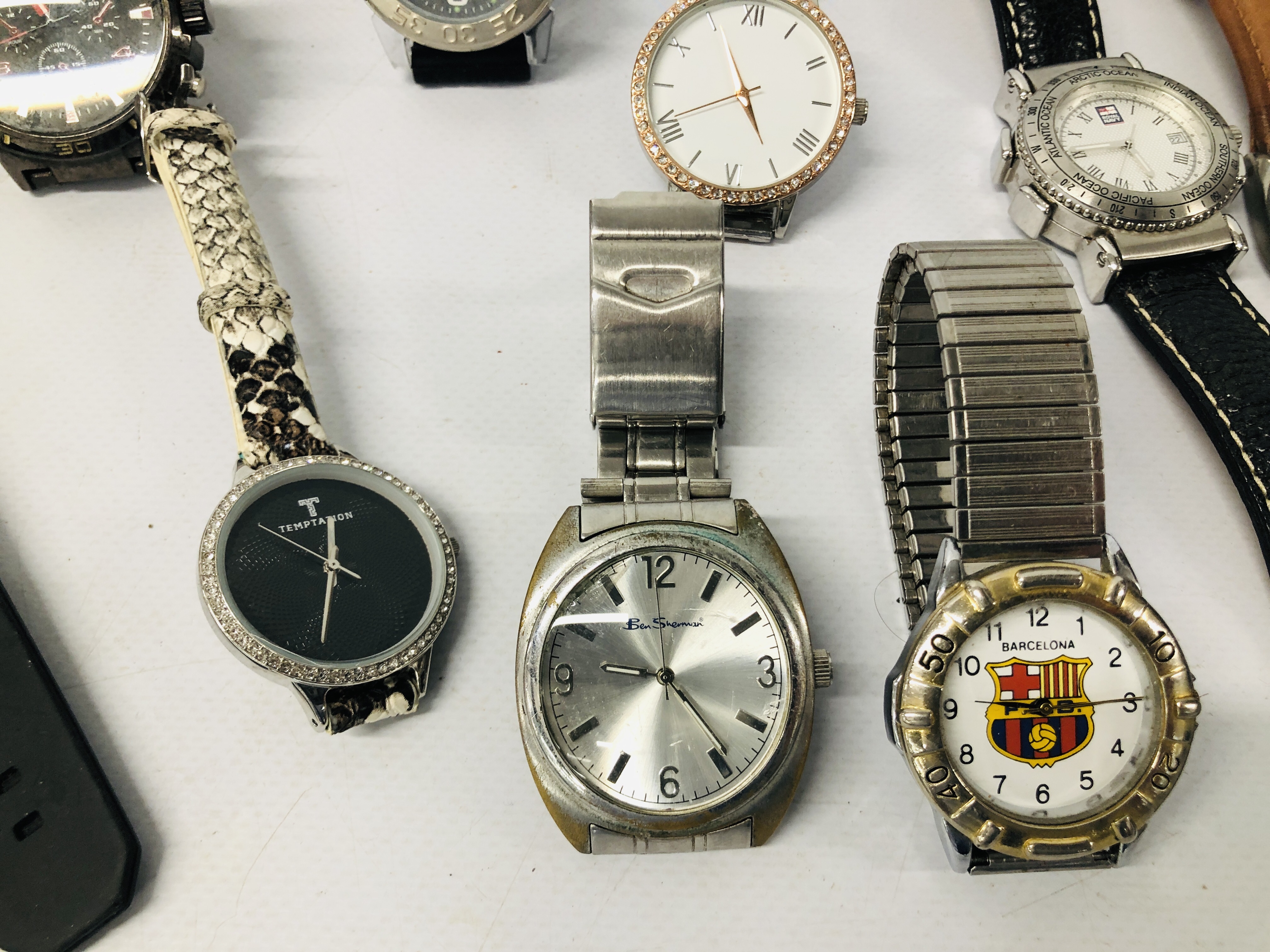 COLLECTION OF ASSORTED WATCHES TO INCLUDE SOME DESIGNER BRANDED - Image 2 of 6