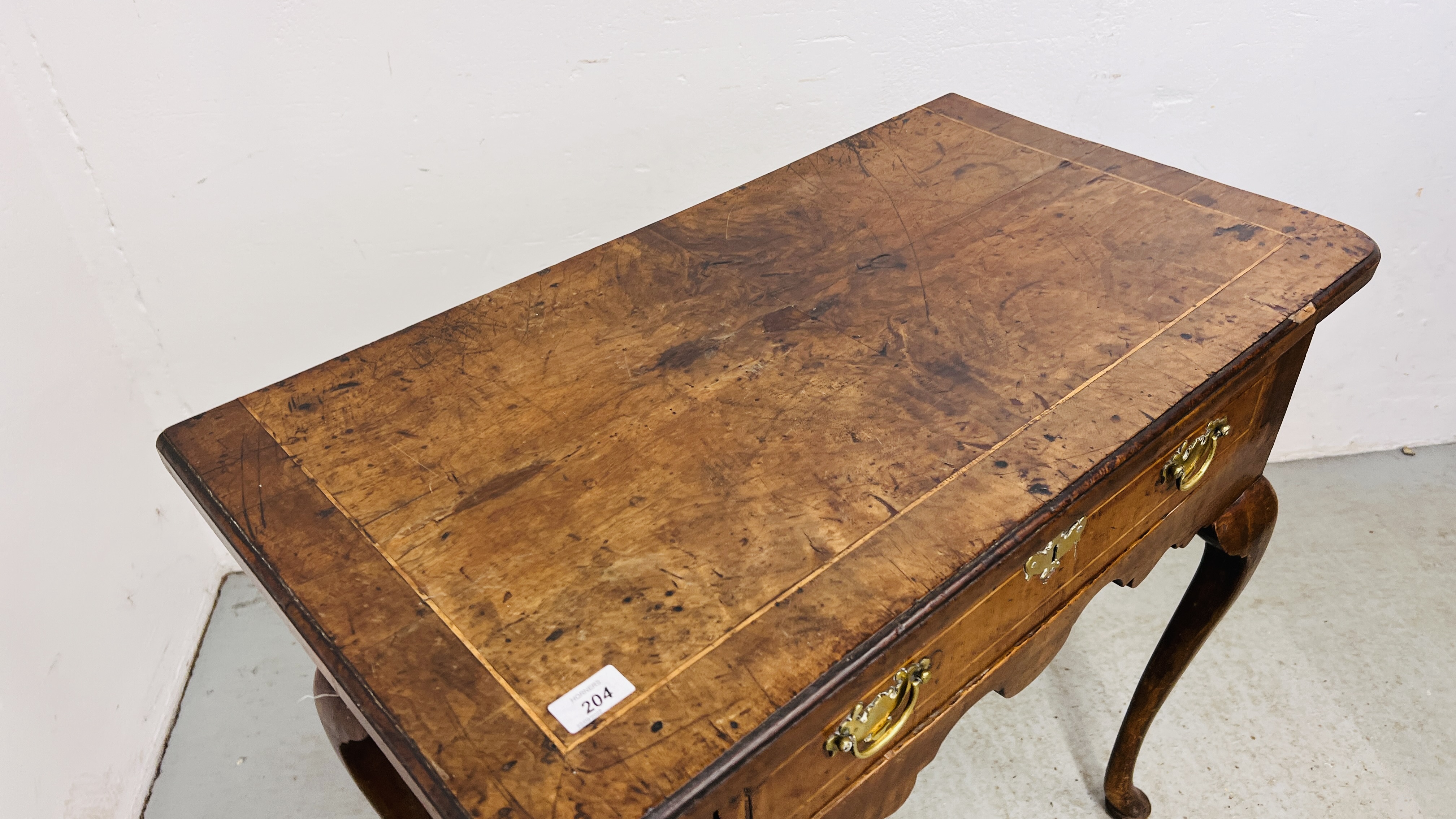 A GEORGE I WALNUT SINGLE DRAWER SIDE TABLE ON CABRIOLE LEGS, - Image 2 of 8