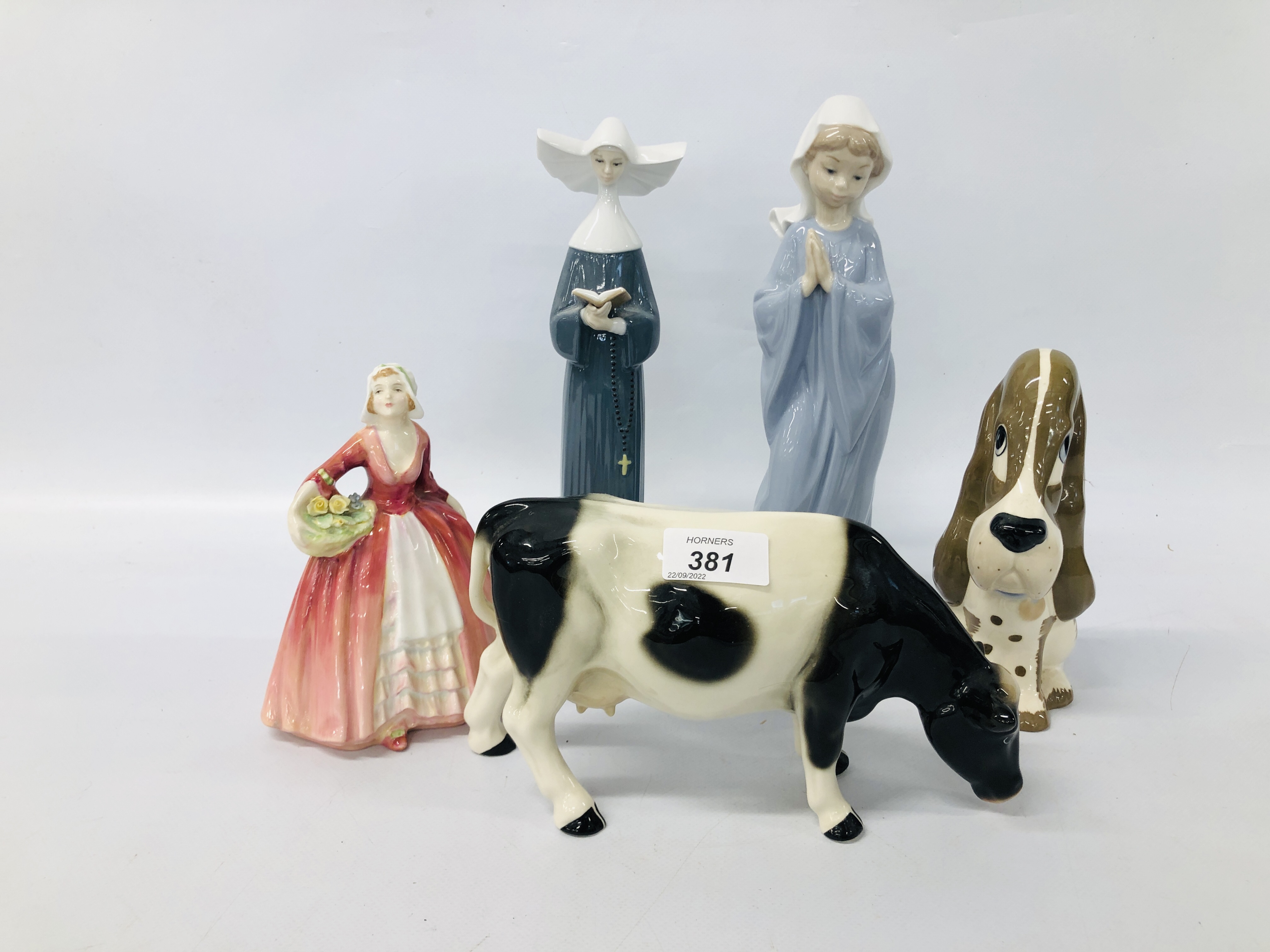 TWO LLADRO FIGURES, COW IN THE BESWICK STYLE,