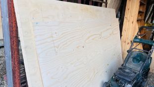 4 X SHEETS OF 2440MM X 1220MM X 10MM PLY.