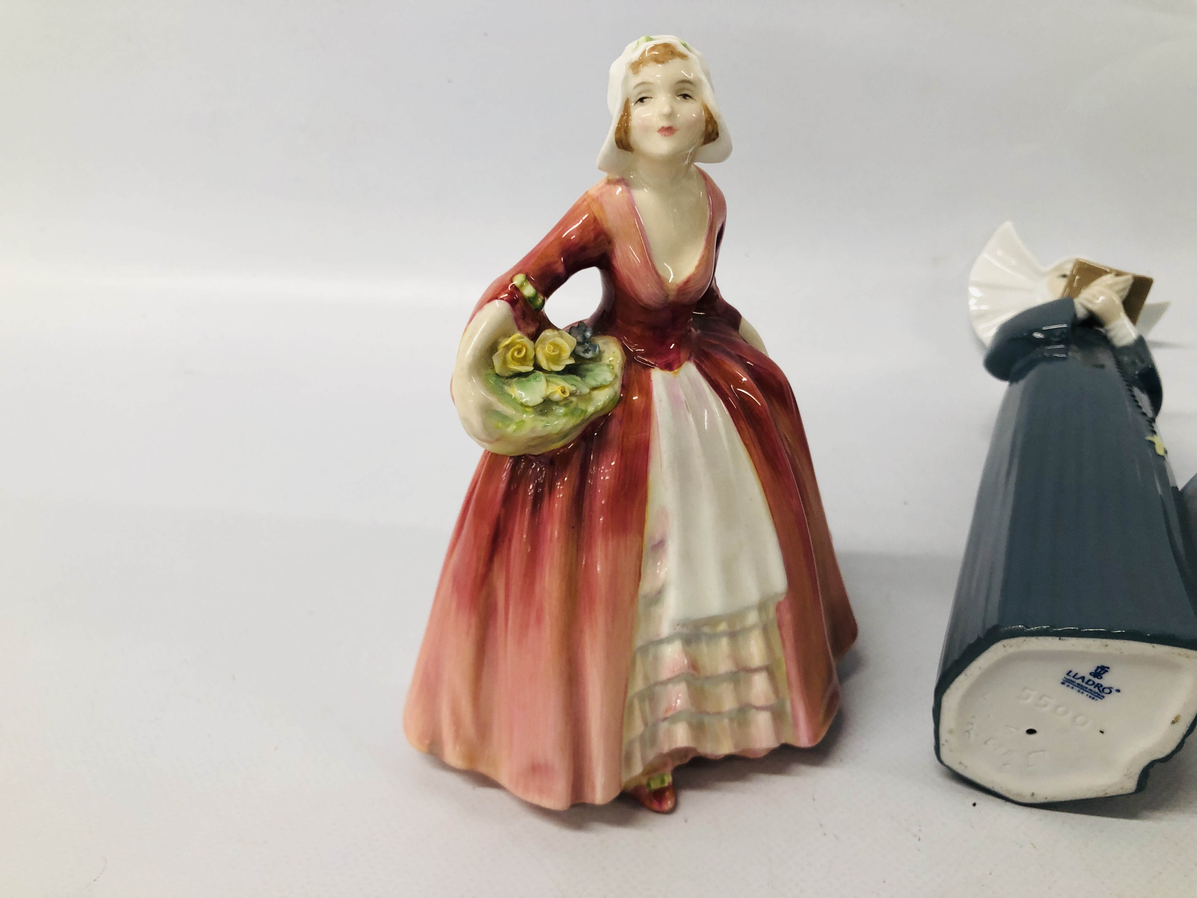 TWO LLADRO FIGURES, COW IN THE BESWICK STYLE, - Image 11 of 13