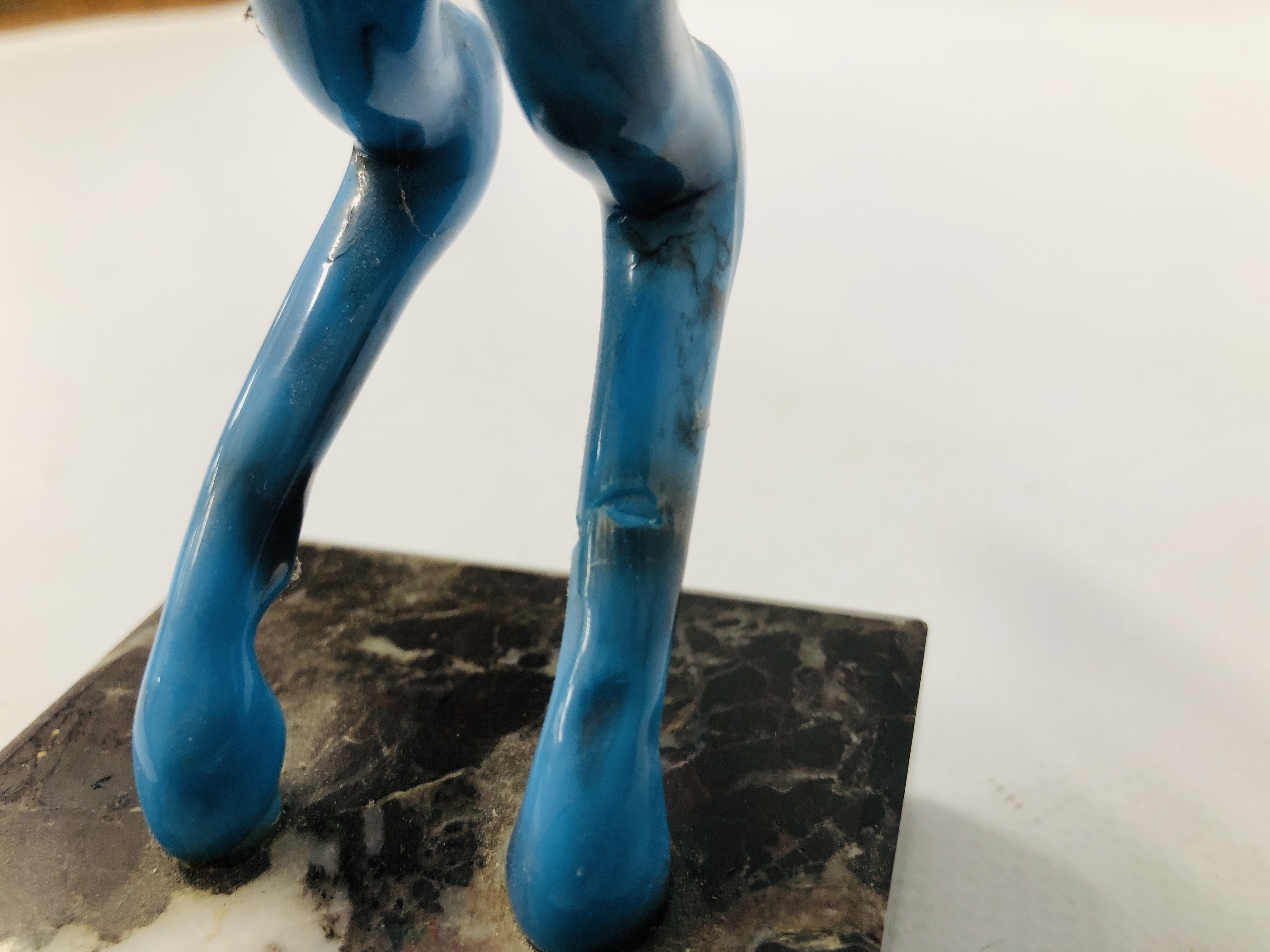A STUDY OF REARING HORSE, BLUE MARBLED FINISH ON MARBLE PLINTH HEIGHT 20CM. - Image 5 of 6
