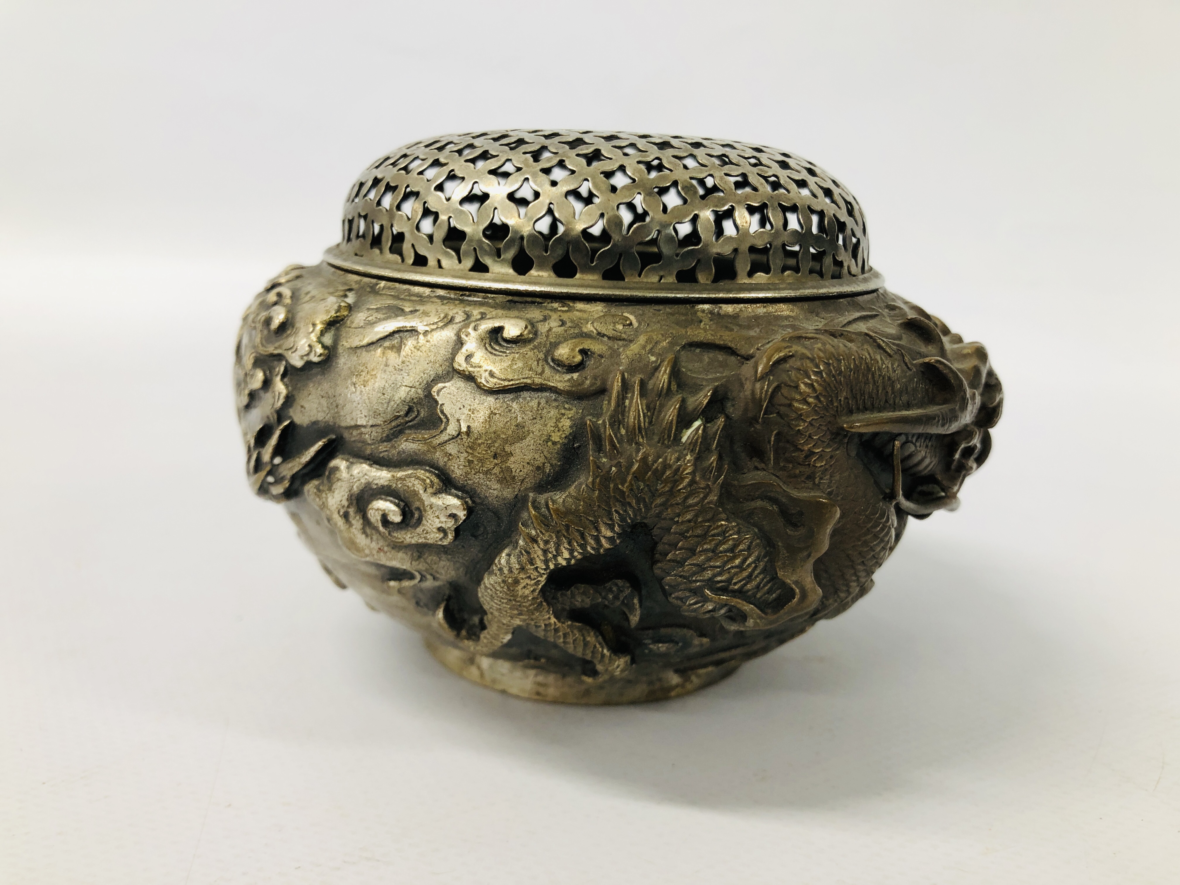 JAPANESE SOFT METAL KORO AND PIERCED COVER CAST IN HIGH RELIEF WITH A DRAGON AMIDST CLOUDS, - Image 5 of 8