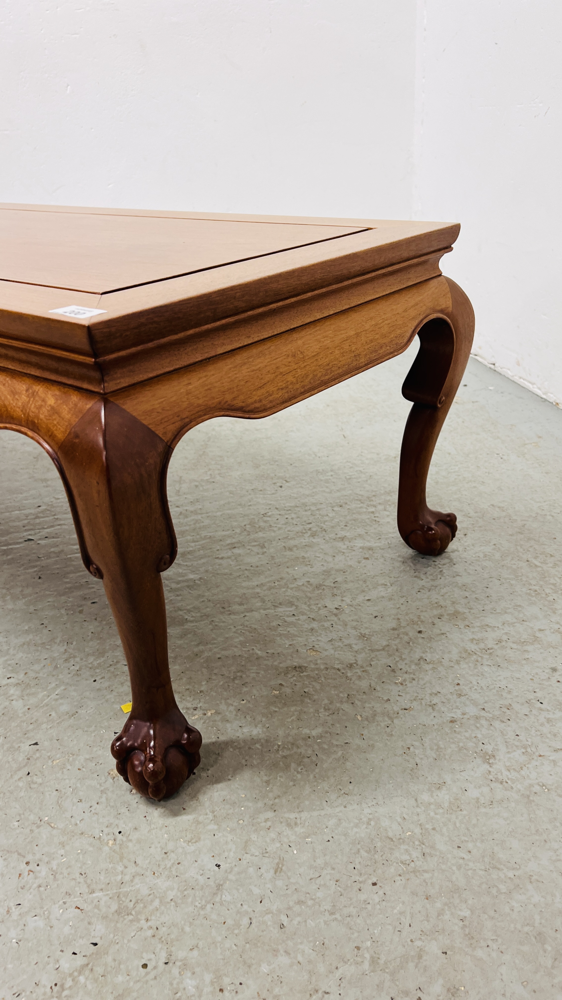 REPRODUCTION ORIENTAL HARDWOOD TABLE ON BALL AND CLAW FEET L 122CM, D 51CM, H 41CM. - Image 4 of 6