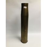 A LARGE BRASS AMMUNITION SHELL CASE, H 73CM.