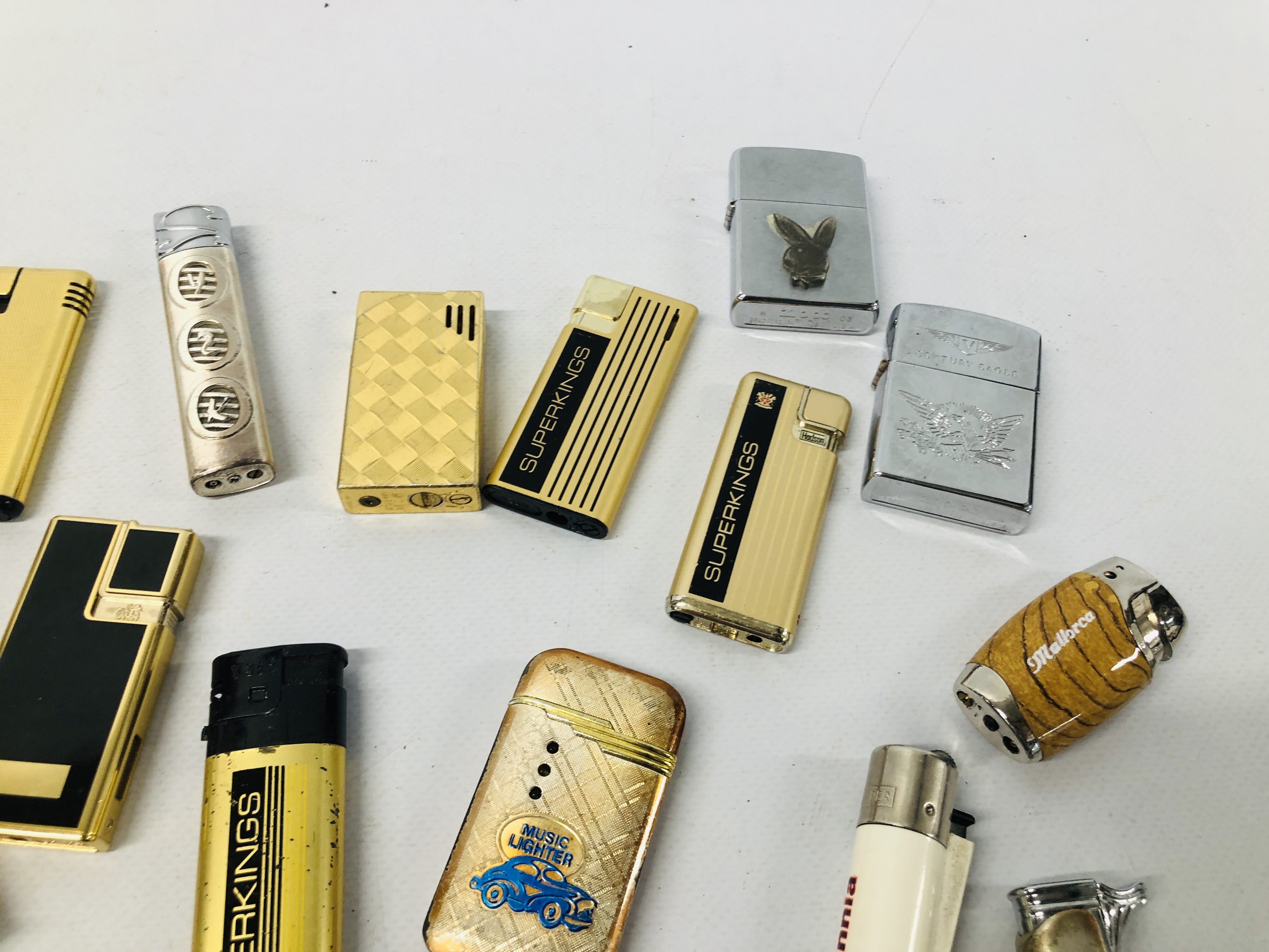 COLLECTION OF ASSORTED LIGHTERS TO INCLUDE COLIBRI, ZIPPO, RONSON, ETC. (APPROX. - Image 3 of 5