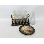 VINTAGE MAHOGANY THREE BOTTLE DECANTER STAND AND FIVE GLASSES AND CLEAR GLASS BEEHIVE DECANTER,