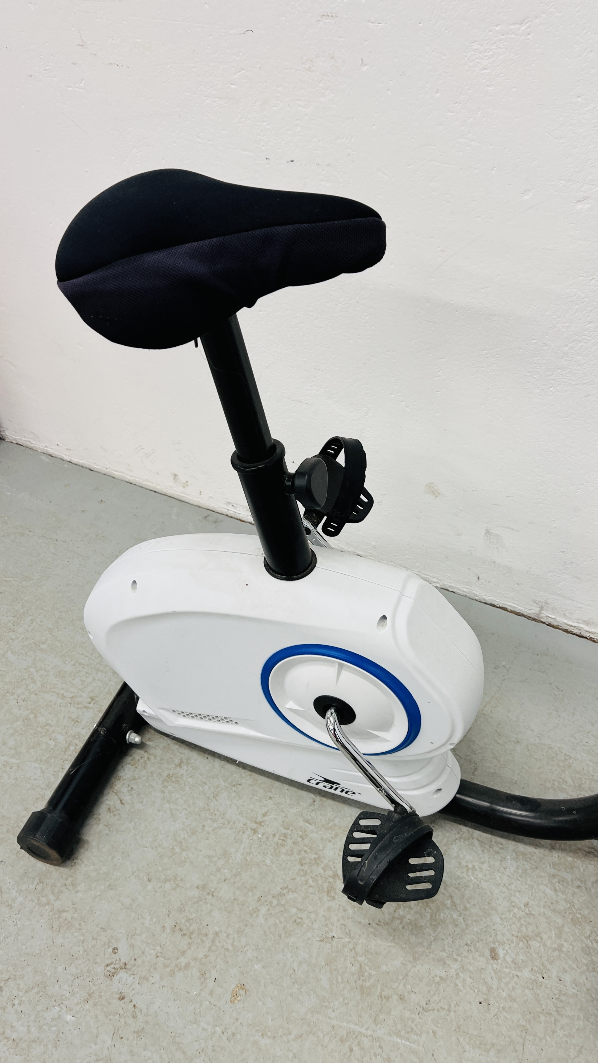 CRANE EXERCISE BIKE - Image 3 of 5