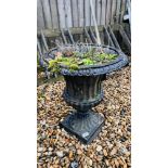 A CLASSICAL CAST IRON GARDEN URN, HEIGHT 52CM.