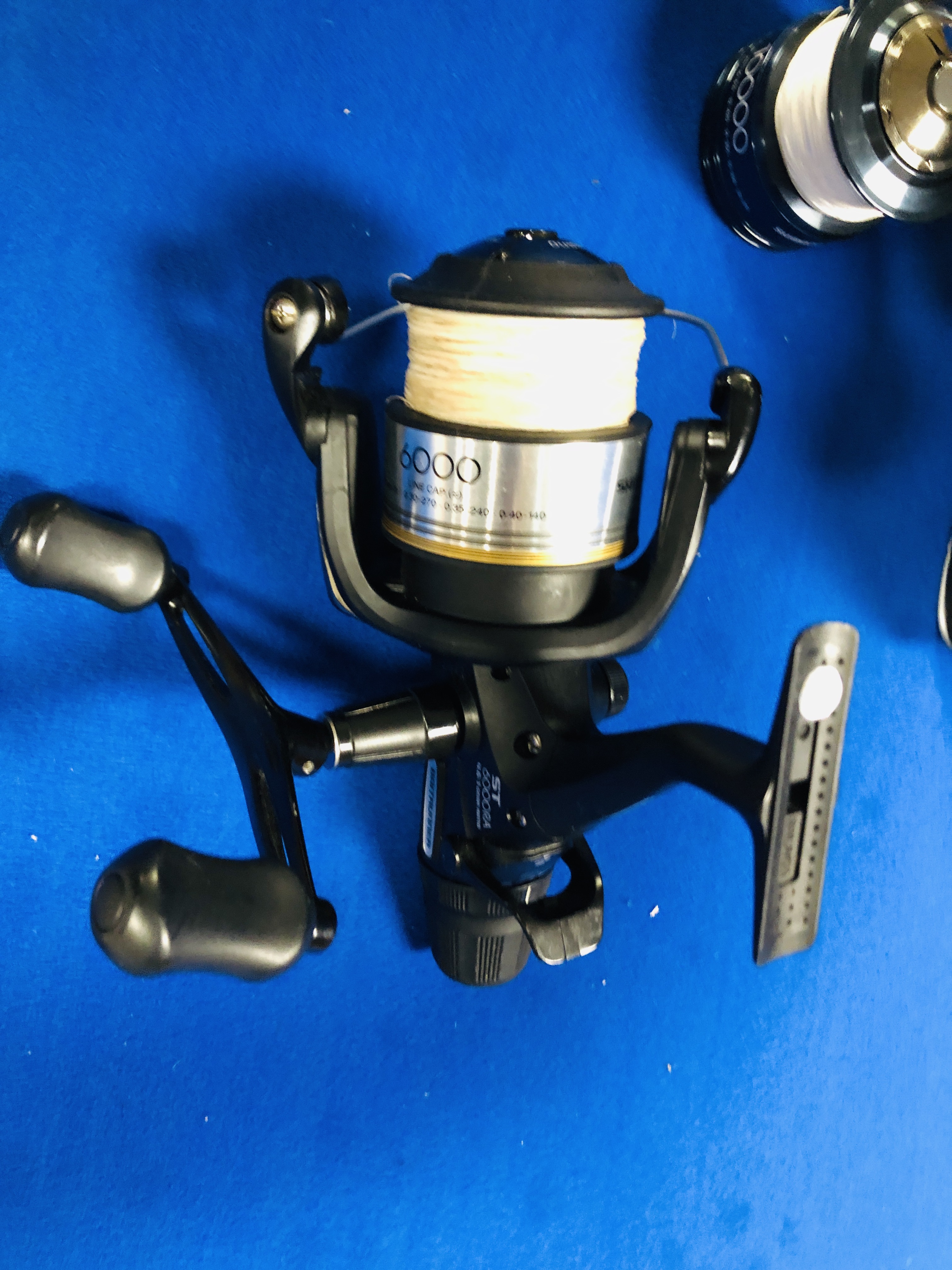 A BAIT RUNNER ST 6000 RA REEL WITH 2 SPARE SPOOLS AND BAG - Bild 3 aus 6