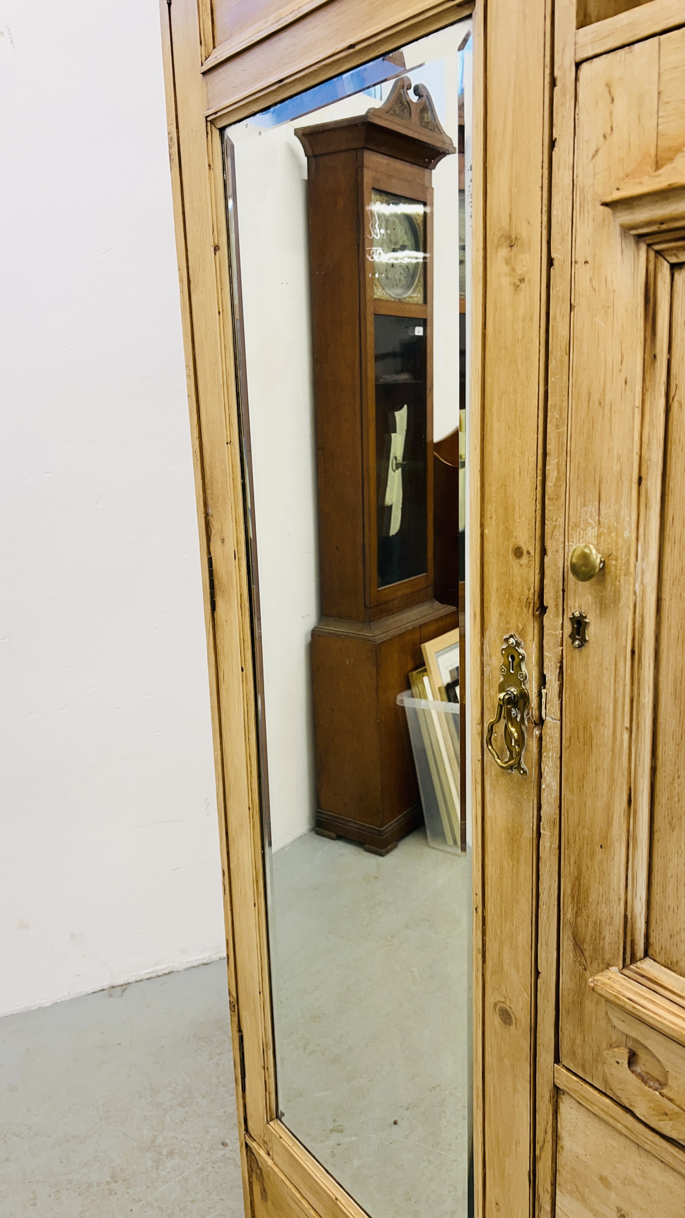 AN ANTIQUE WAXED PINE COMBINATION WARDROBE W 114CM, D 50CM, H 200CM. - Image 8 of 12