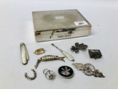 BOX OF MIXED SILVER ITEMS INCLUDING AN ARTICULATED FISH BROOCH AND MOTHER OF PEARL FRUIT KNIFE,