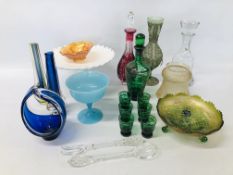 COLLECTION OF GLASSWARE TO INCLUDE 2 ART GLASS VASES AND A BASKET, MILK GLASS TAZZA,