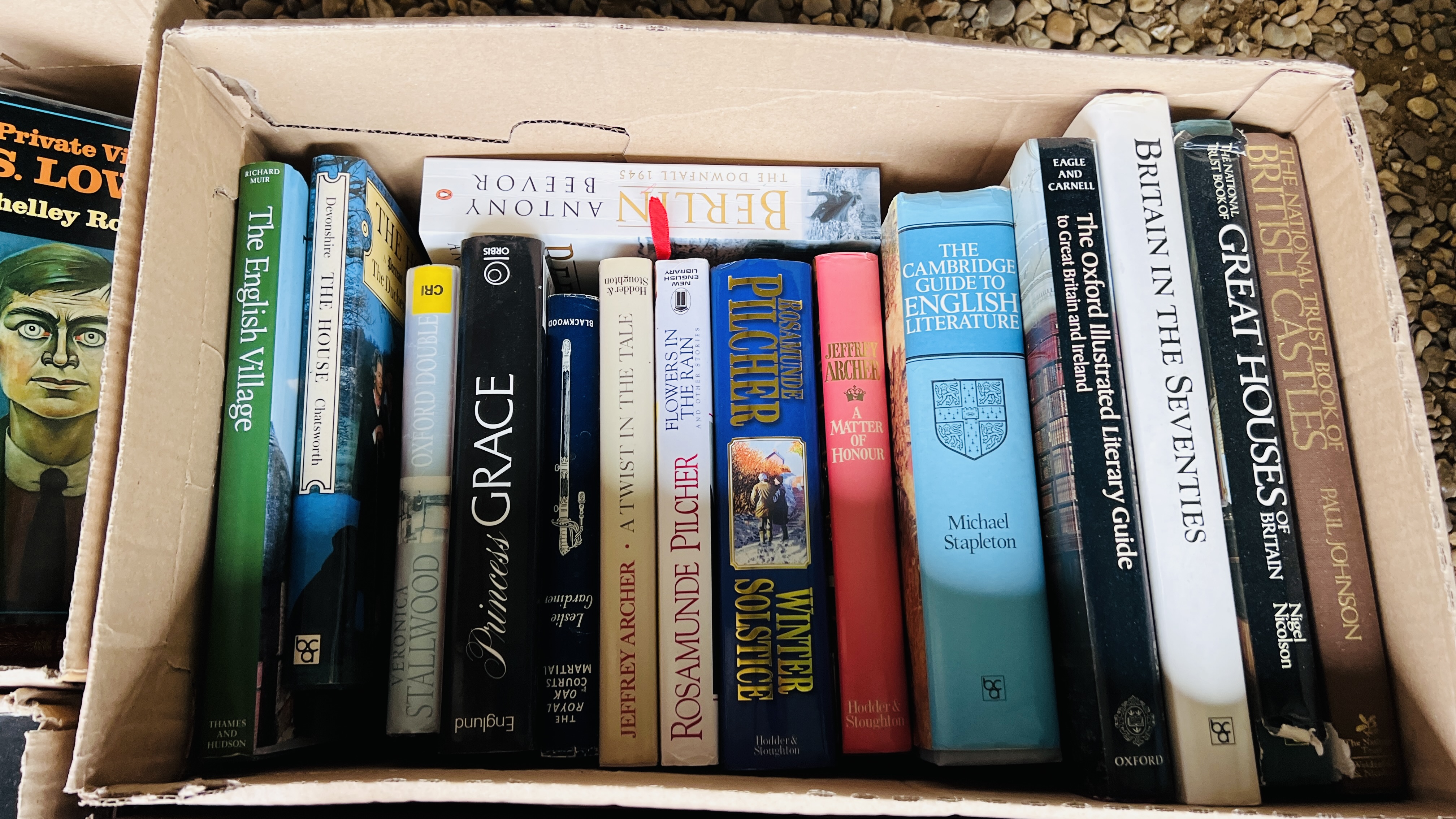 23 BOXES OF ASSORTED BOOKS - AS CLEARED TO INCLUDE NOVELS AND REFERENCE. - Image 24 of 24