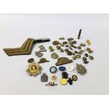 COLLECTION OF ASSORTED VINTAGE MILITARY RELATED ITEMS TO INCLUDE S.D.F.