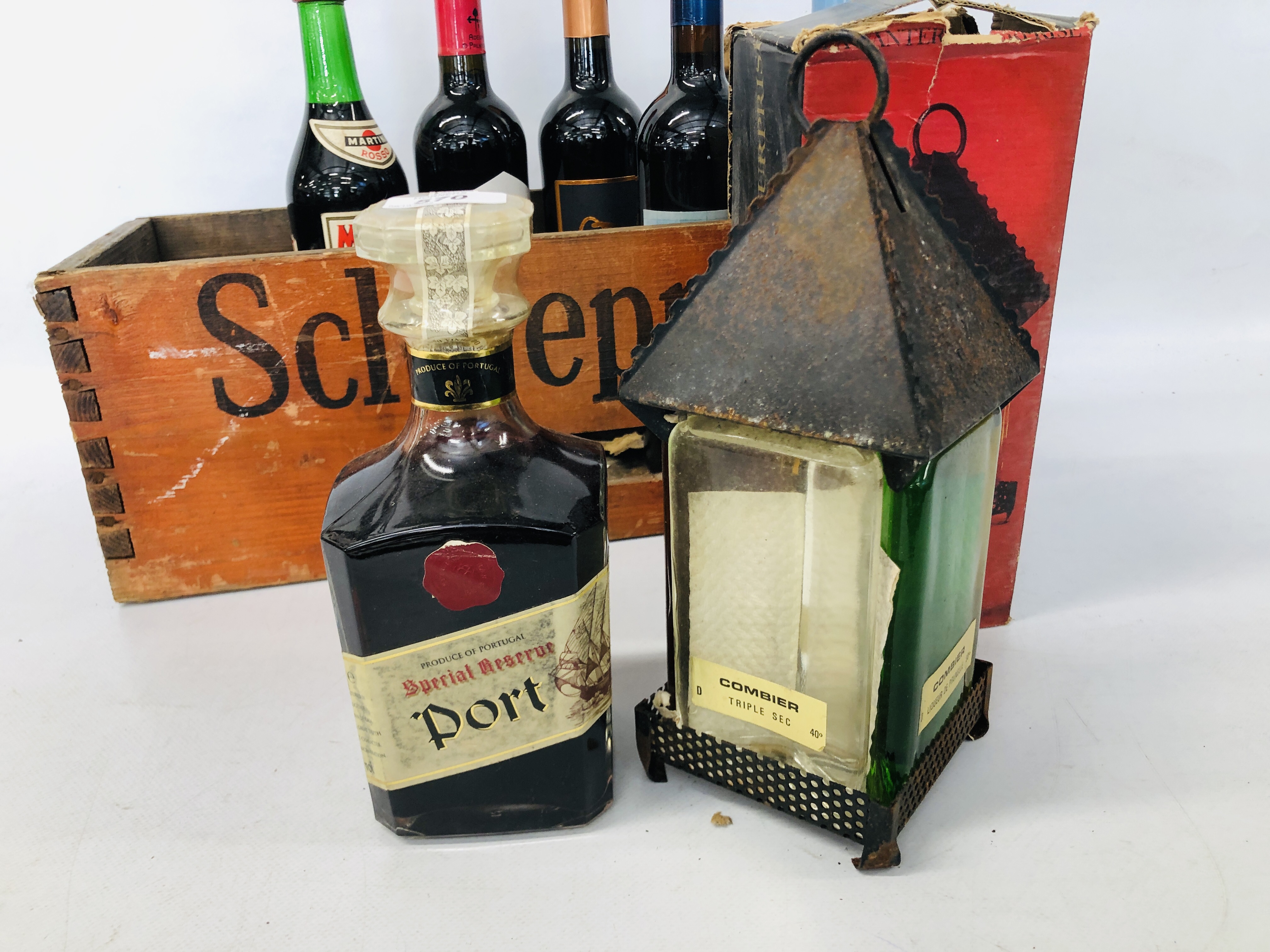 1 X BENEDICTINE LIQUEUR 1 X SPECIAL RESERVE PORT, 4 X RED WINE, - Bild 4 aus 5