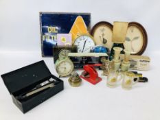 BOX OF COLLECTIBLES TO INCLUDE ENAMELLED SIGN (CUT A/F), ONYX VASES, VINTAGE CLOCKS,