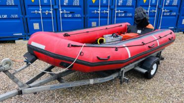 AVON ERB 400 PRO INFLATABLE RIB 4 METRE ON BRAMBER GALVANISED ROAD TRAILER (NEW WHEELS / TYRES AND