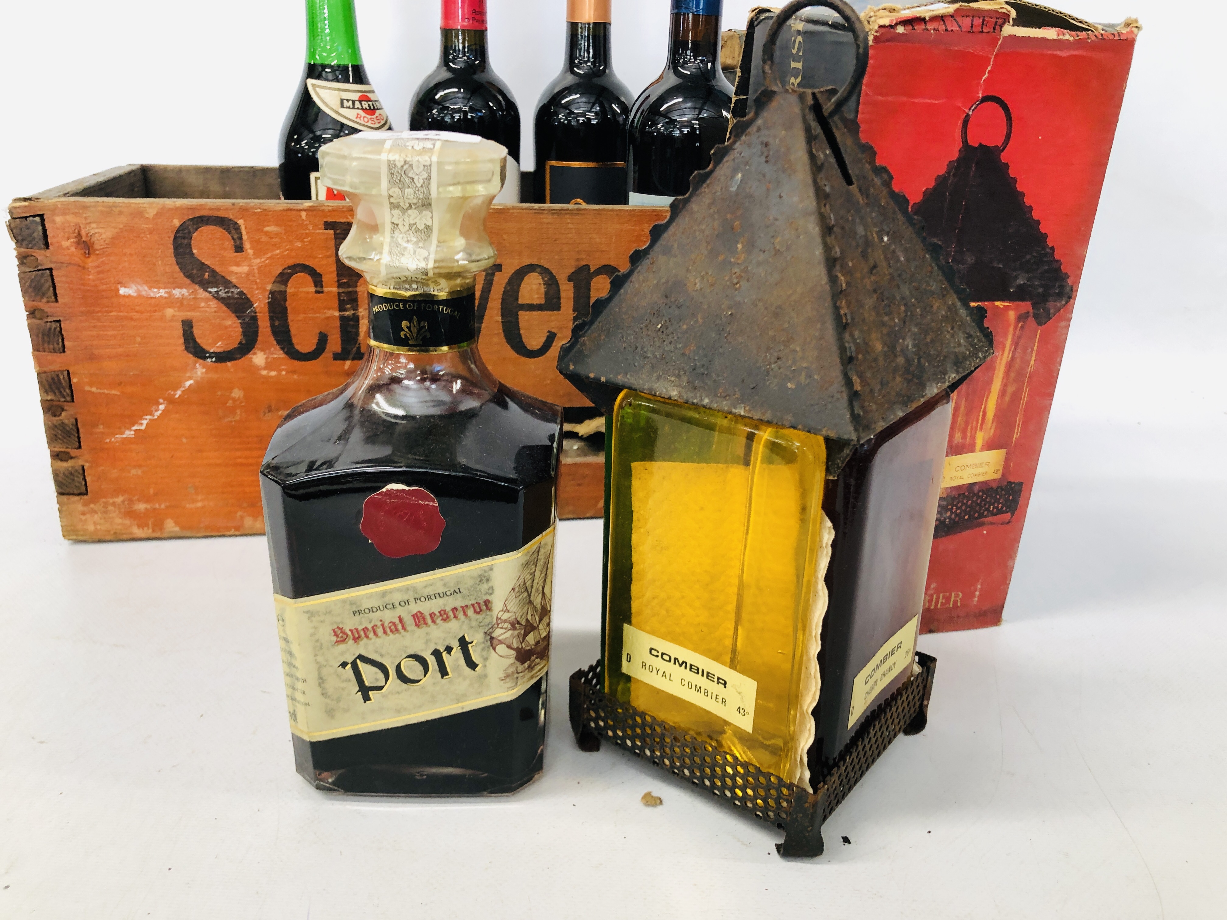 1 X BENEDICTINE LIQUEUR 1 X SPECIAL RESERVE PORT, 4 X RED WINE, - Bild 5 aus 5