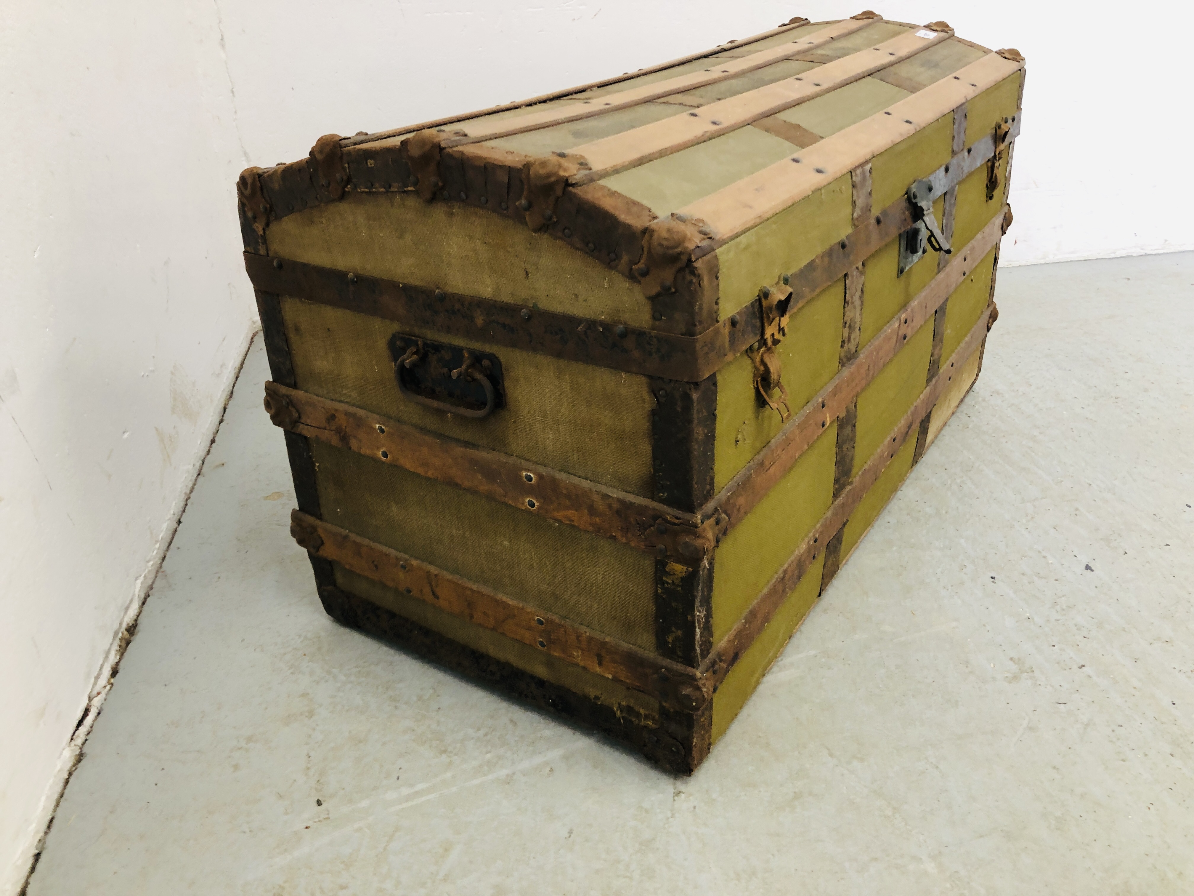 VINTAGE CANVAS COVERED DOMED TOP TRUNK APPROX 92 X 46 X 50. - Image 2 of 9