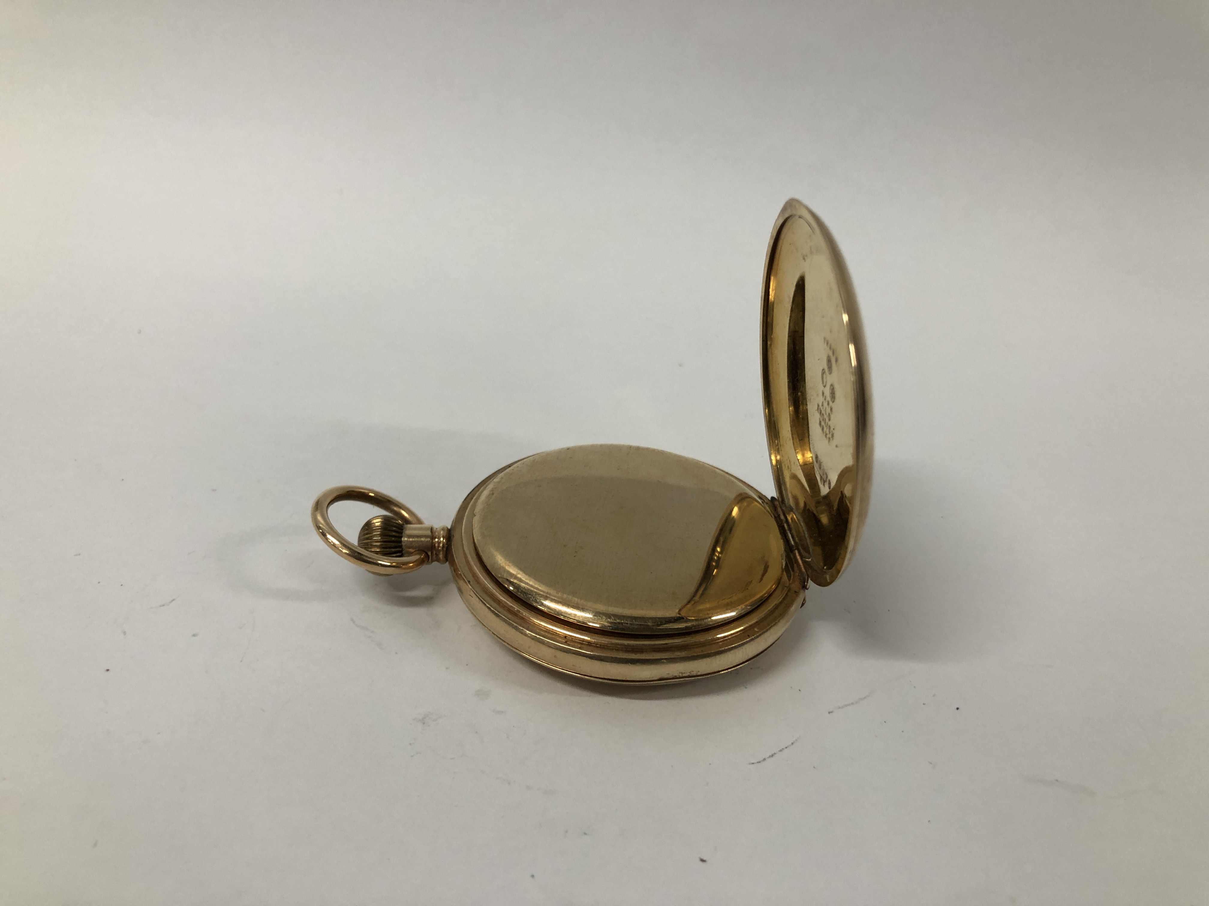 A VINTAGE GOLD PLATED "WALTHAM MASS" POCKET WATCH WITH ENAMELLED DIAL - Image 8 of 8