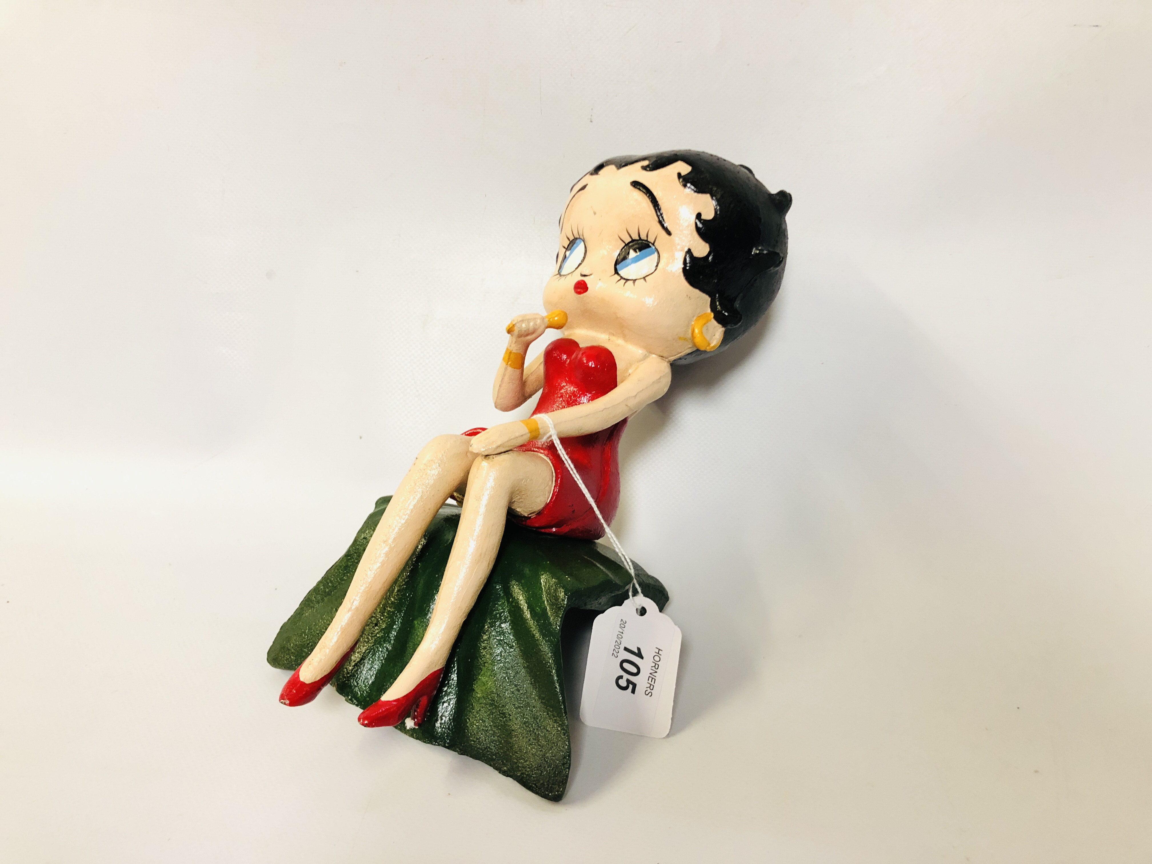 (R) KARAOKE BETTY BOOP FIGURE