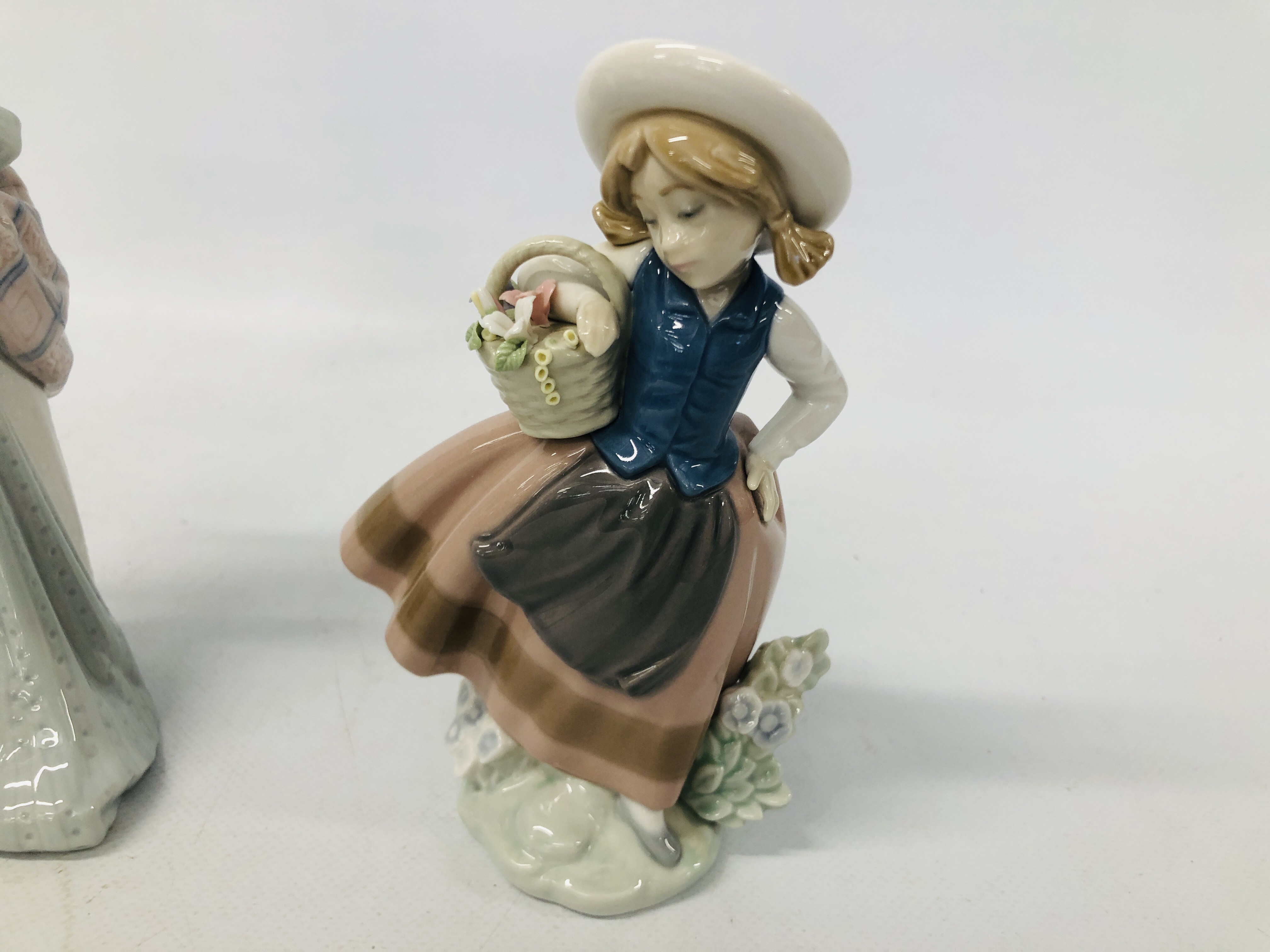 THREE LLADRO FIGURES TO INCLUDE LADY WITH A PARASOL, YOUNG GIRL AND FLOWER BASKET, - Image 6 of 6