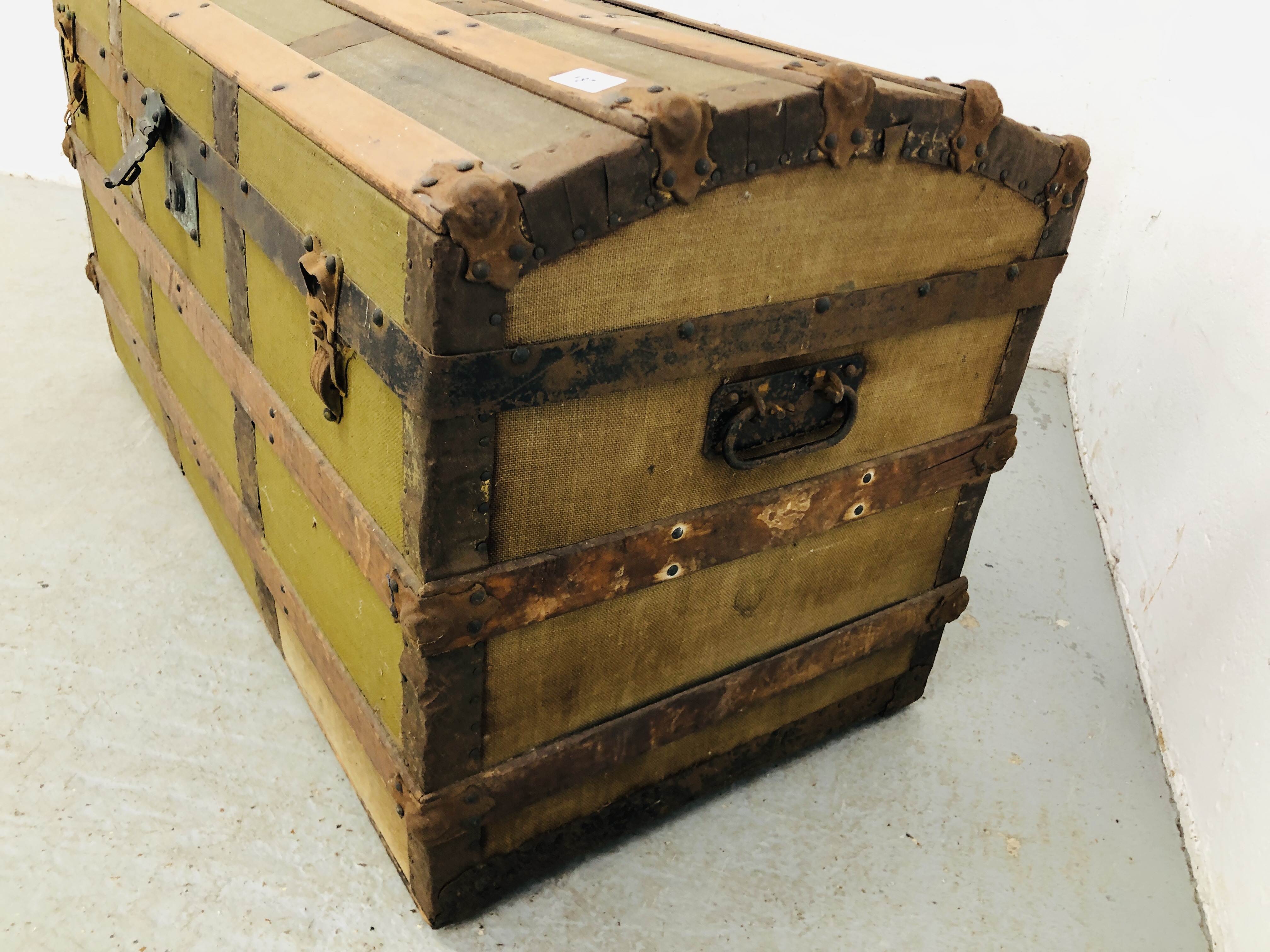 VINTAGE CANVAS COVERED DOMED TOP TRUNK APPROX 92 X 46 X 50. - Image 5 of 9