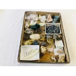 A COLLECTION OF APPROX 32 CRYSTAL AND MINERAL ROCK EXAMPLES TO INCLUDE HIDDENITE, QUARTZ ETC.