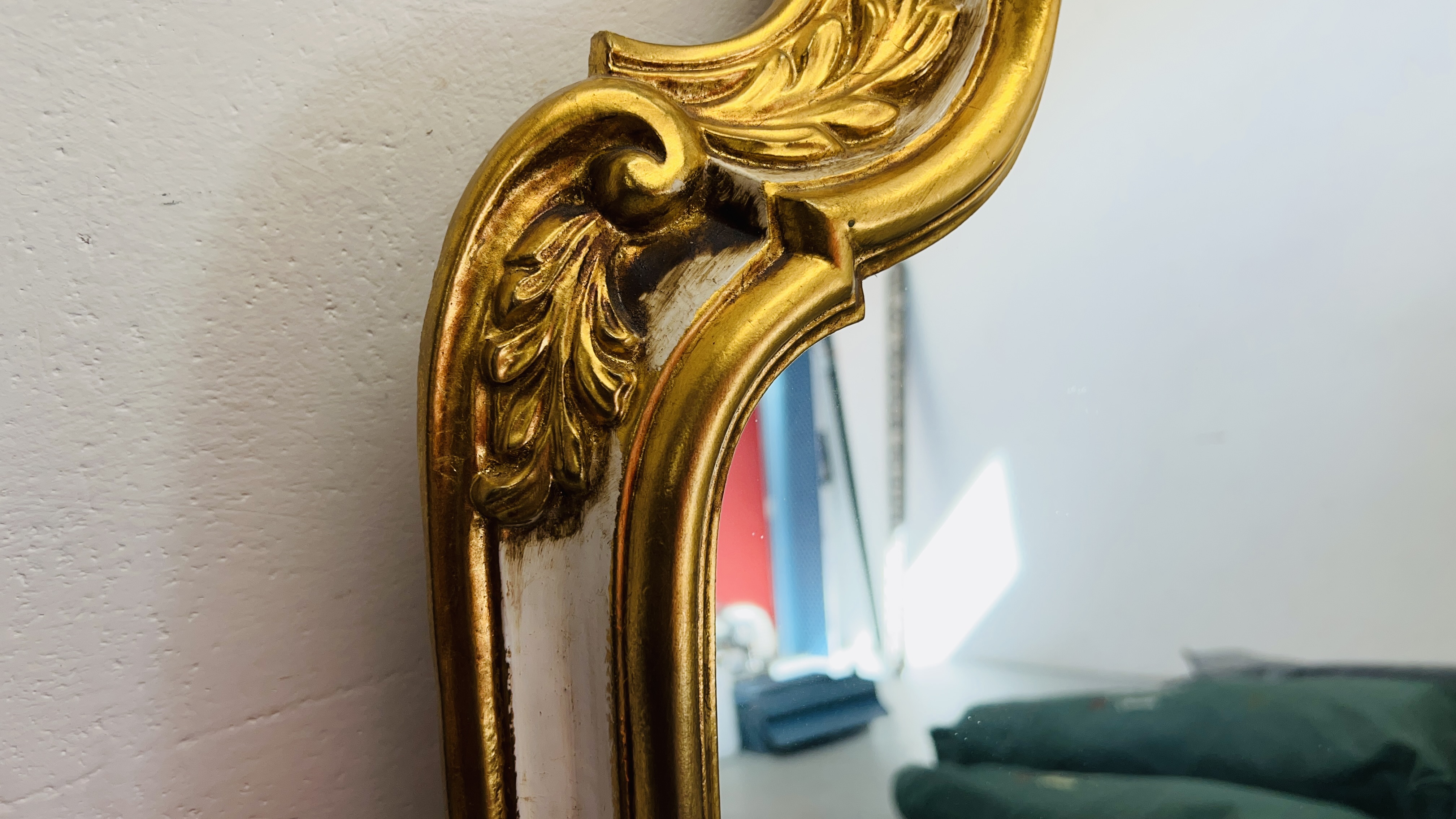 ORNATE SHAPED WALL MIRROR IN GILT DECORATED FRAMEWORK - HEIGHT 100CM. WIDTH 66CM. - Image 3 of 5