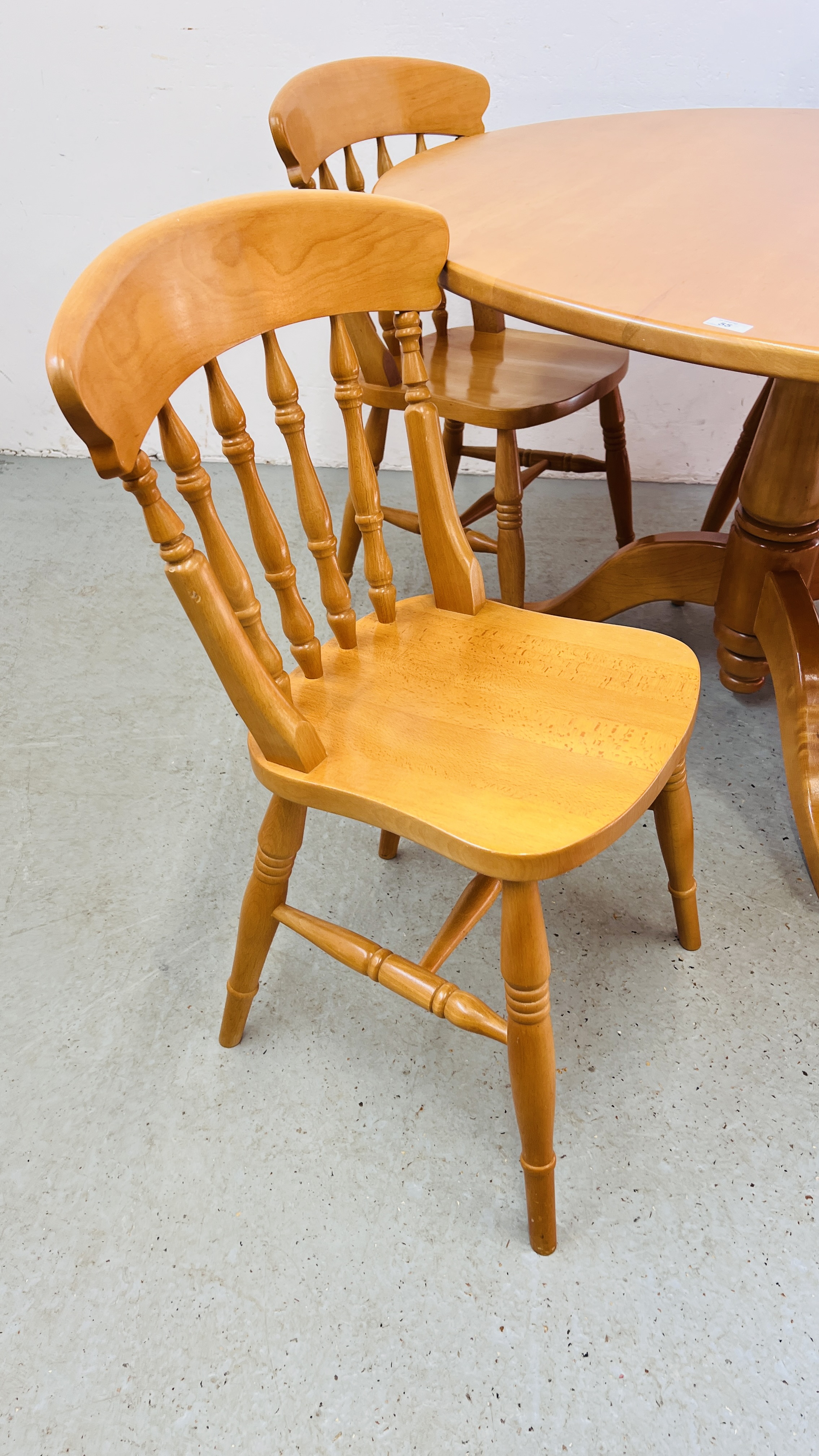 A SOLID MAPLE CIRCULAR TOPPED DINING TABLE ON PEDESTAL BASE ALONG WITH 4 BEACH CHAIRS IN CHERRY - Image 6 of 10