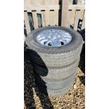 A SET OF FOUR ALUMINIUM WHEELS AND TYRES (TYRES 215 / 70 R15 CP) - IMPORTANT NOTE - FOR OFF ROAD