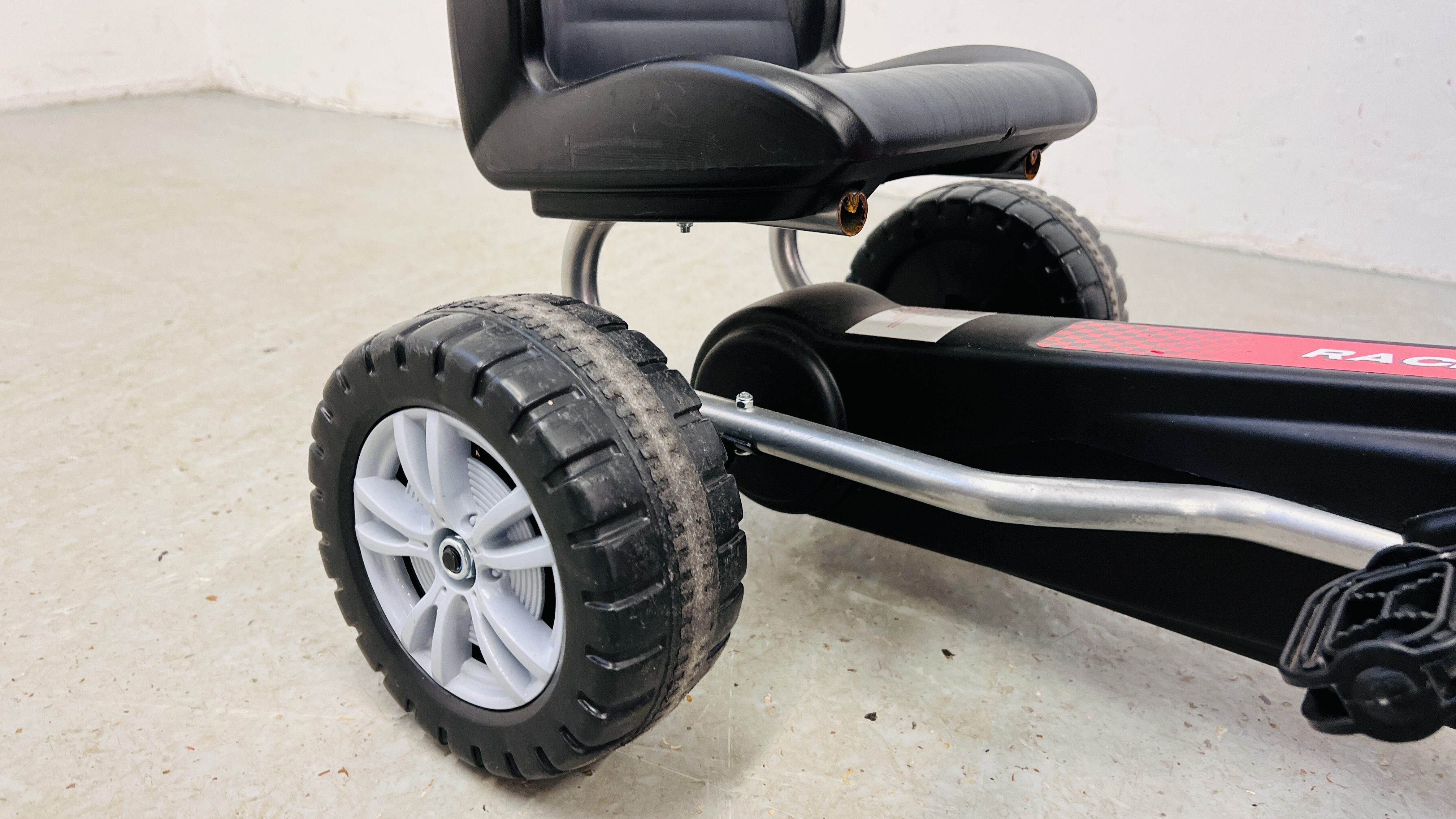 CHILD'S "RACE STAR" PEDAL CAR - Image 7 of 7