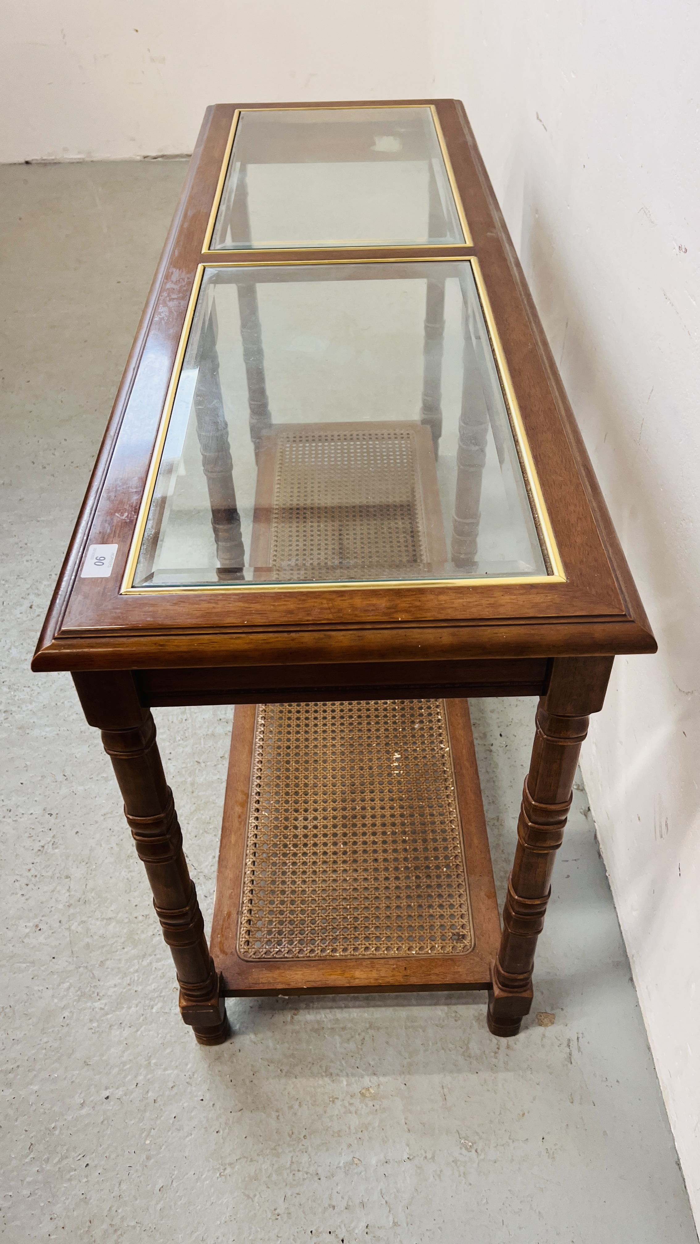 AN OAK FRAMED GLASS TOP SIDE TABLE WITH LOWER OPEN BERGERWARE SHELF W 129CM, D 43CM, H 69CM. - Image 10 of 10