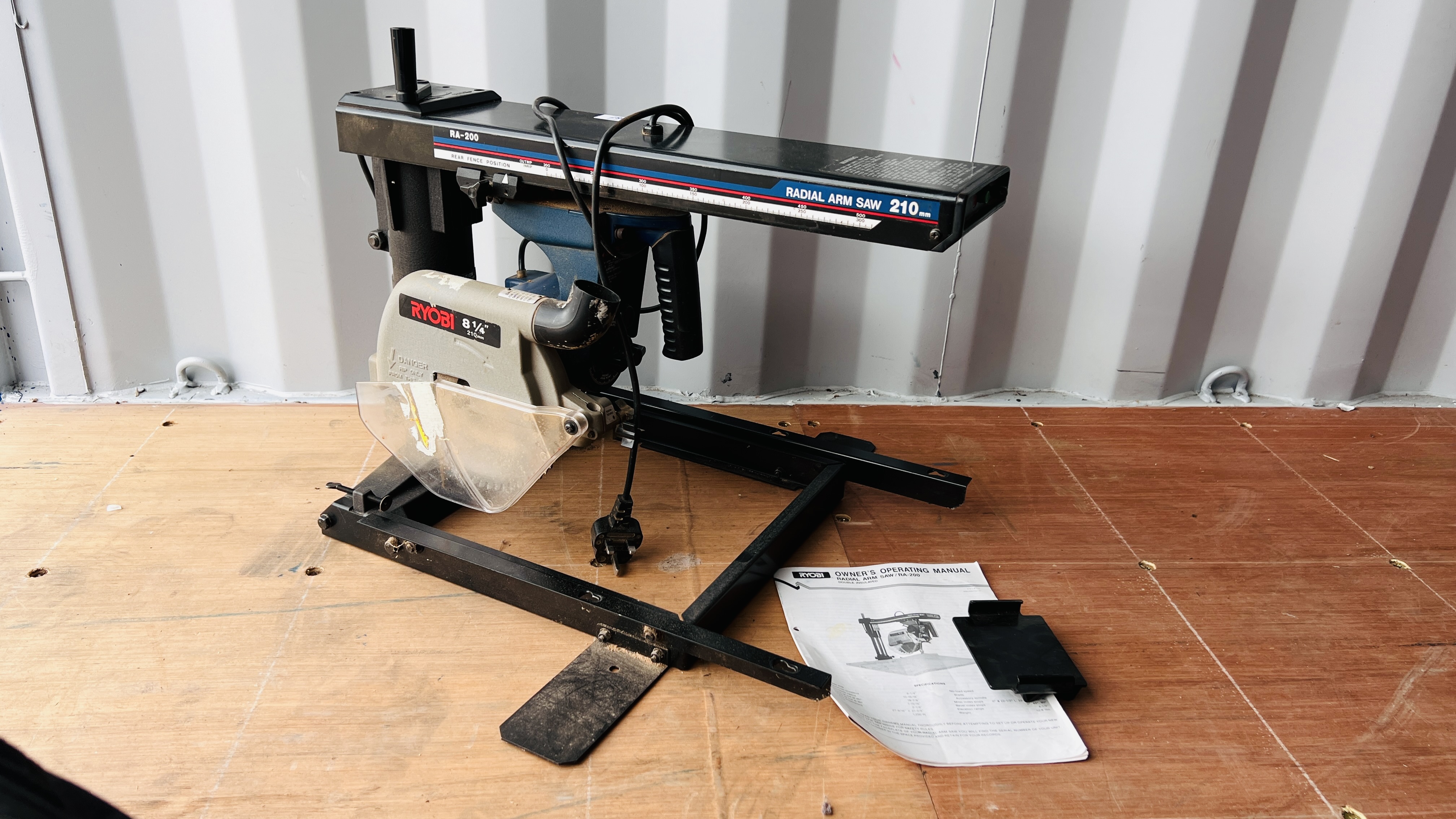 RYOBI RADIAL SAW MODEL RA-200 - SOLD AS SEEN