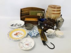 VARIOUS COLLECTIBLES TO INCLUDE STONEWARE GLAZED RUM BARREL, BRASS SALTER SPRING SCALES,