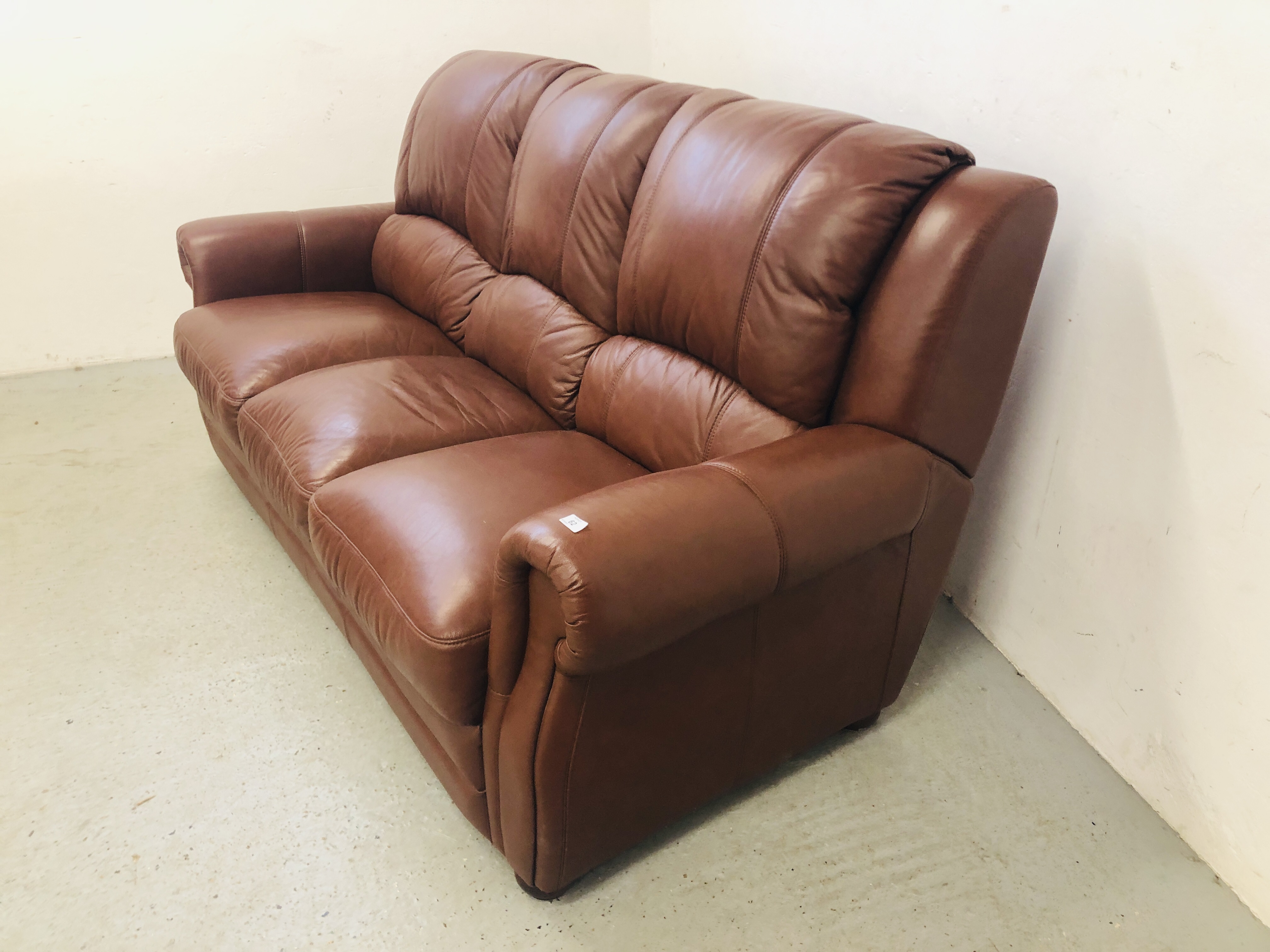 DESIGNER 3 SEATER BROWN LEATHER SOFA - Image 3 of 15