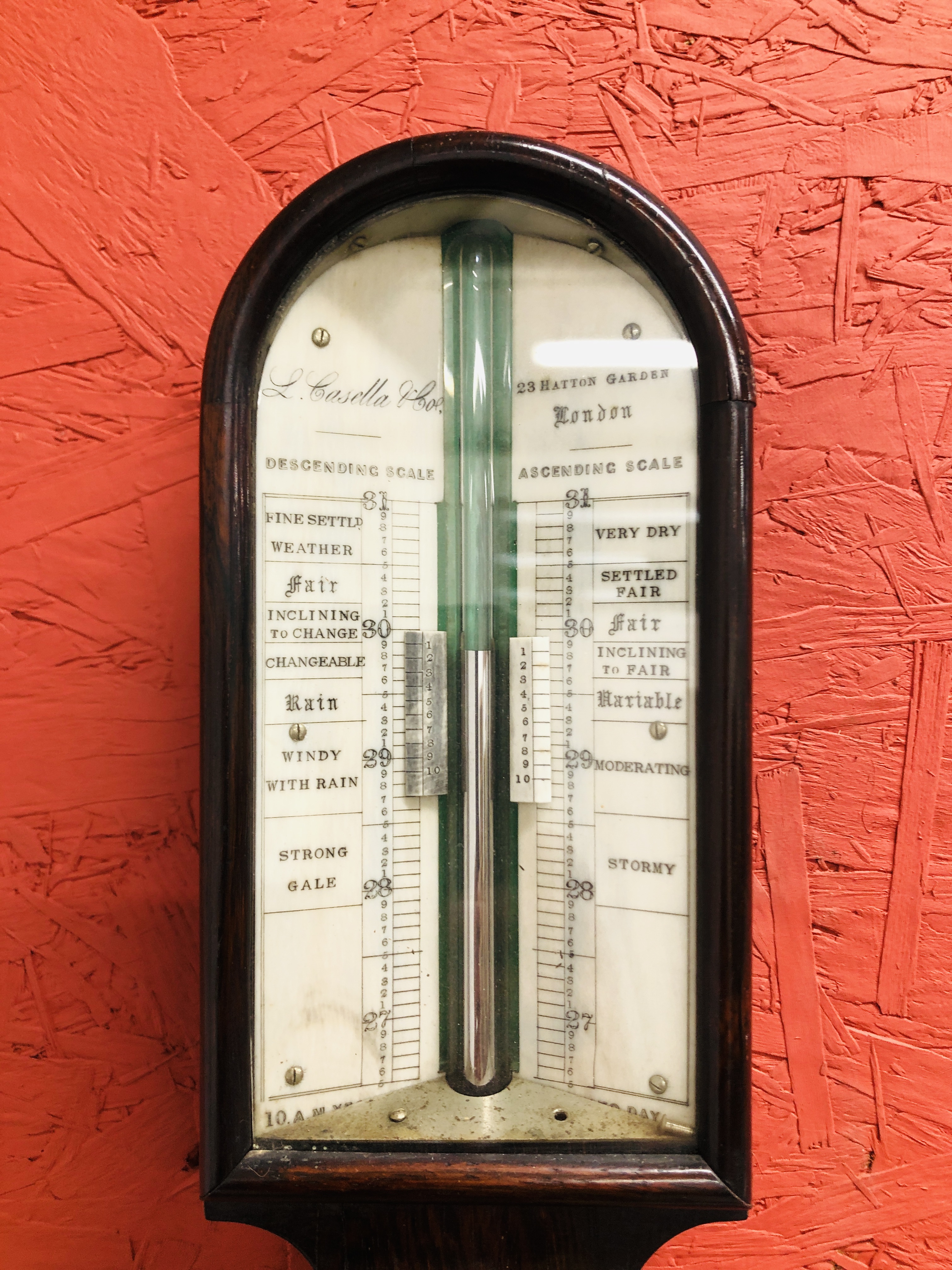 ANTIQUE STICK BAROMETER L. CASELLA & Co 23 HATTON GARDEN LONDON, HEIGHT 92CM. - Image 2 of 7